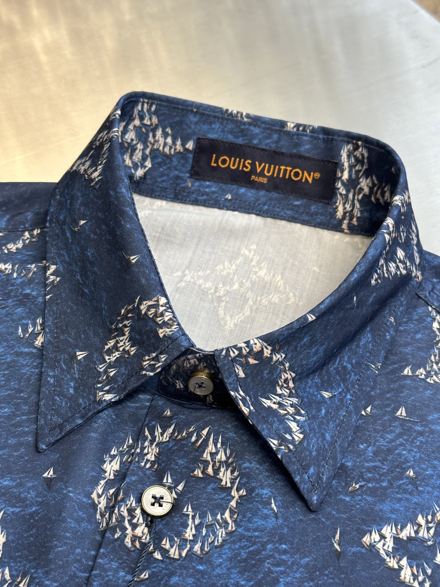 Louis Vuitton Monogram Print Short Sleeve Shirt（1AHVU1）
