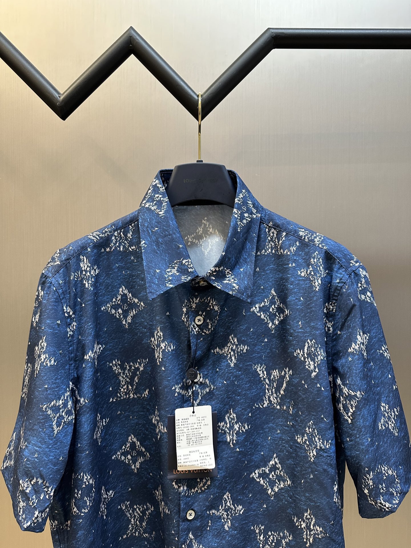 Louis Vuitton Monogram Print Short Sleeve Shirt（1AHVU1）