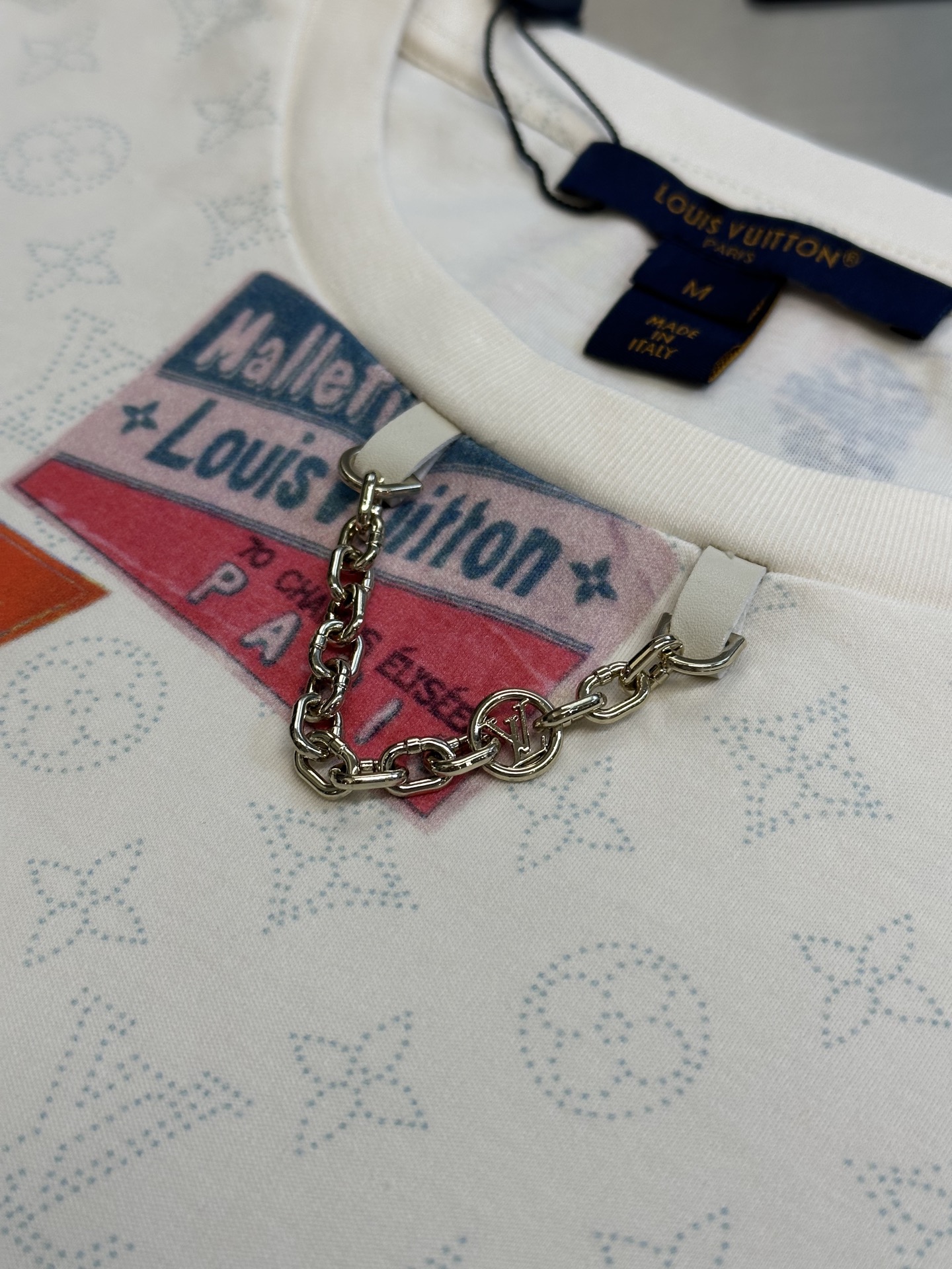 Louis Vuitton Mahina Patch Print T-Shirt（1AHITQ）