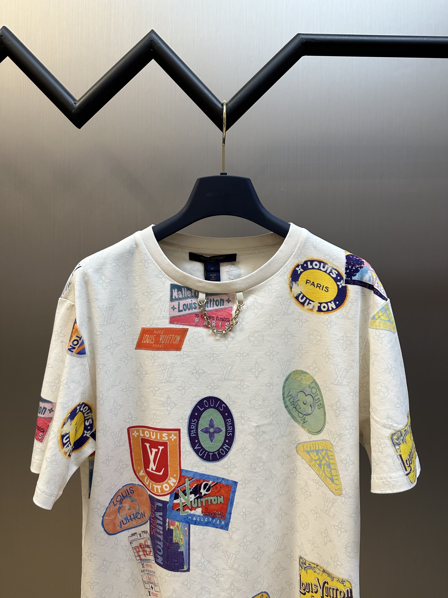 Louis Vuitton Mahina Patch Print T-Shirt（1AHITQ）