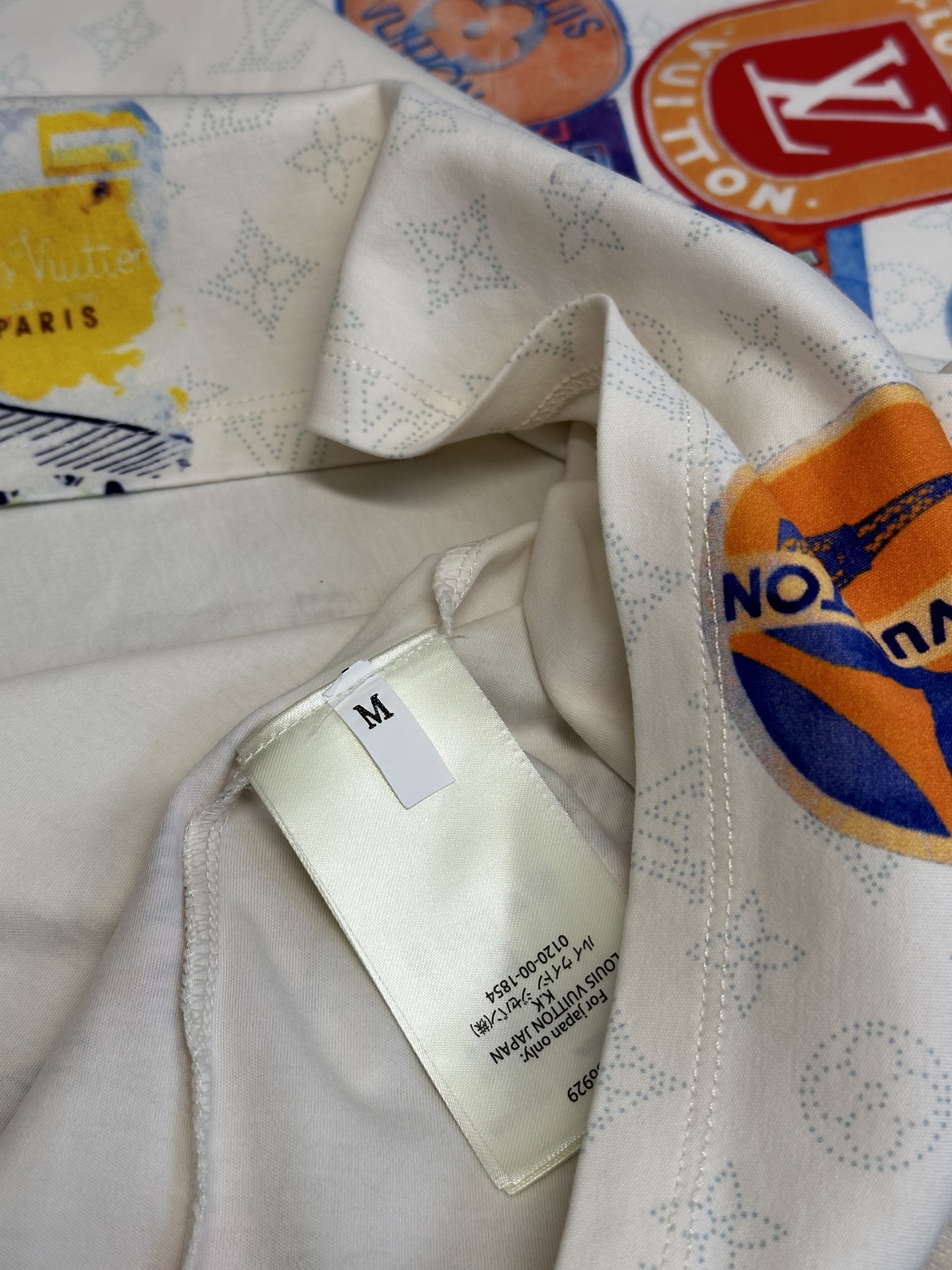 Louis Vuitton Mahina Patch Print T-Shirt（1AHITQ）