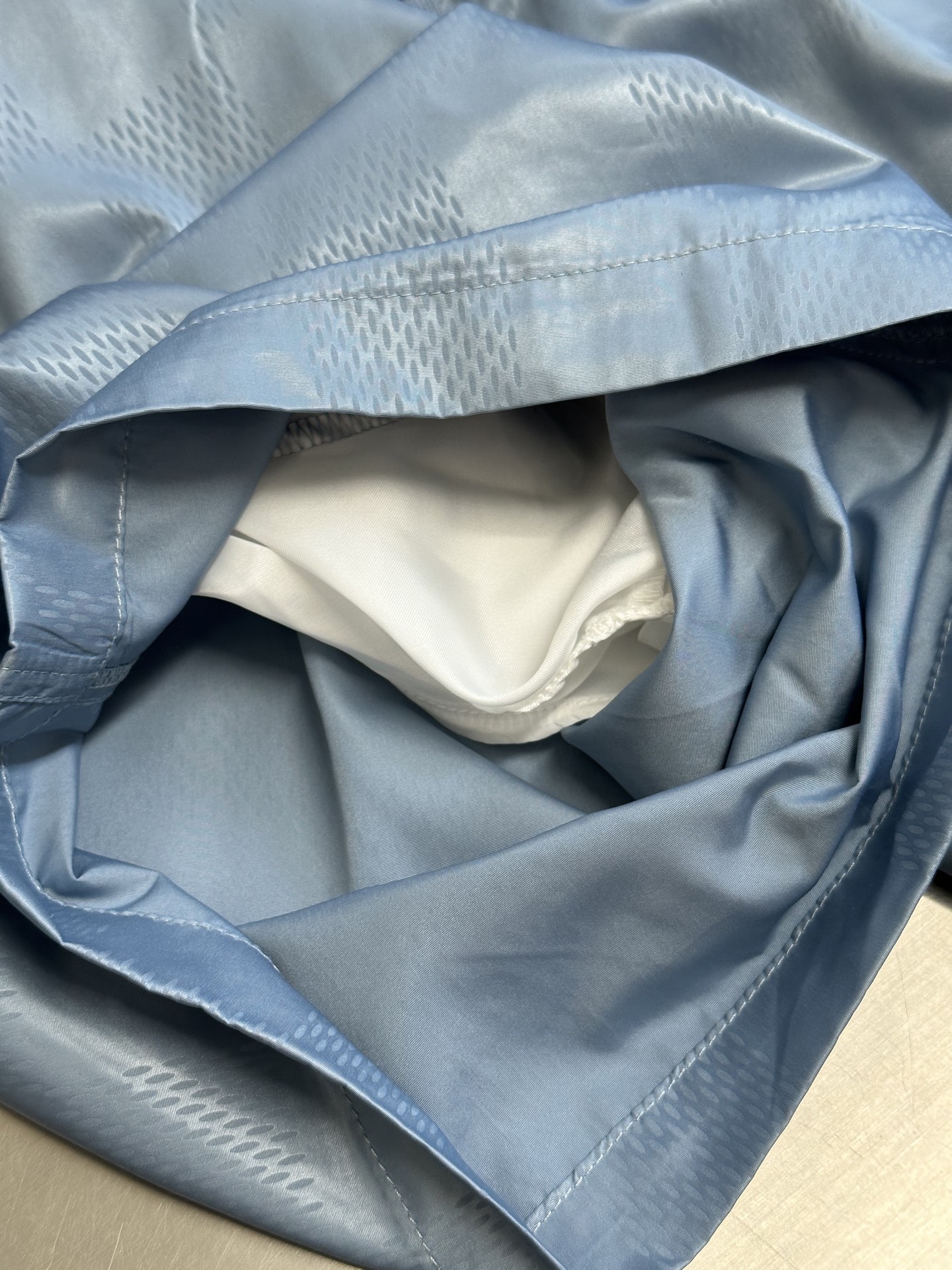 LOUIS VUITTON Damier Swim Shorts（1AHUWQ）