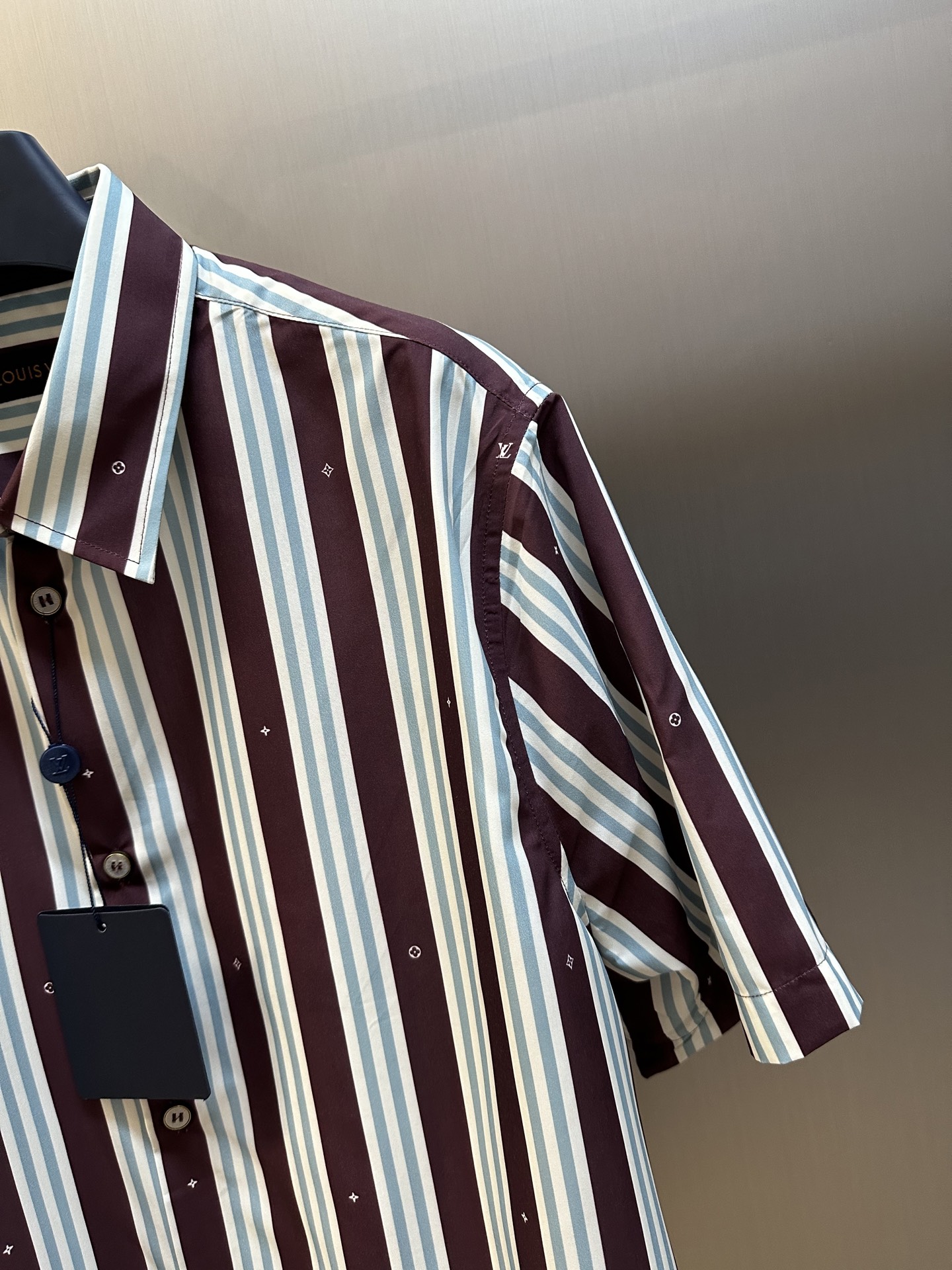 Louis Vuitton fashionable collar short sleeve shirt striped（1AHVWH）