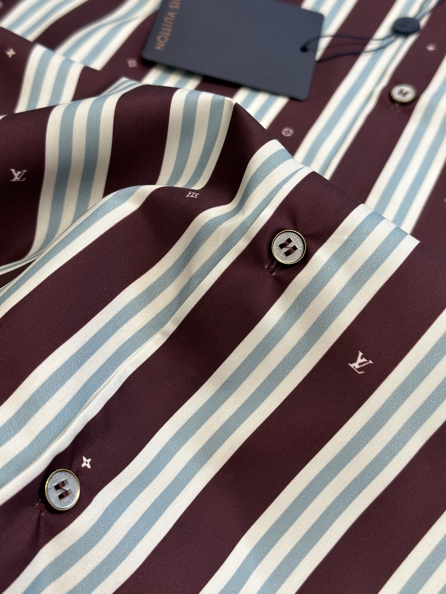 Louis Vuitton fashionable collar short sleeve shirt striped（1AHVWH）