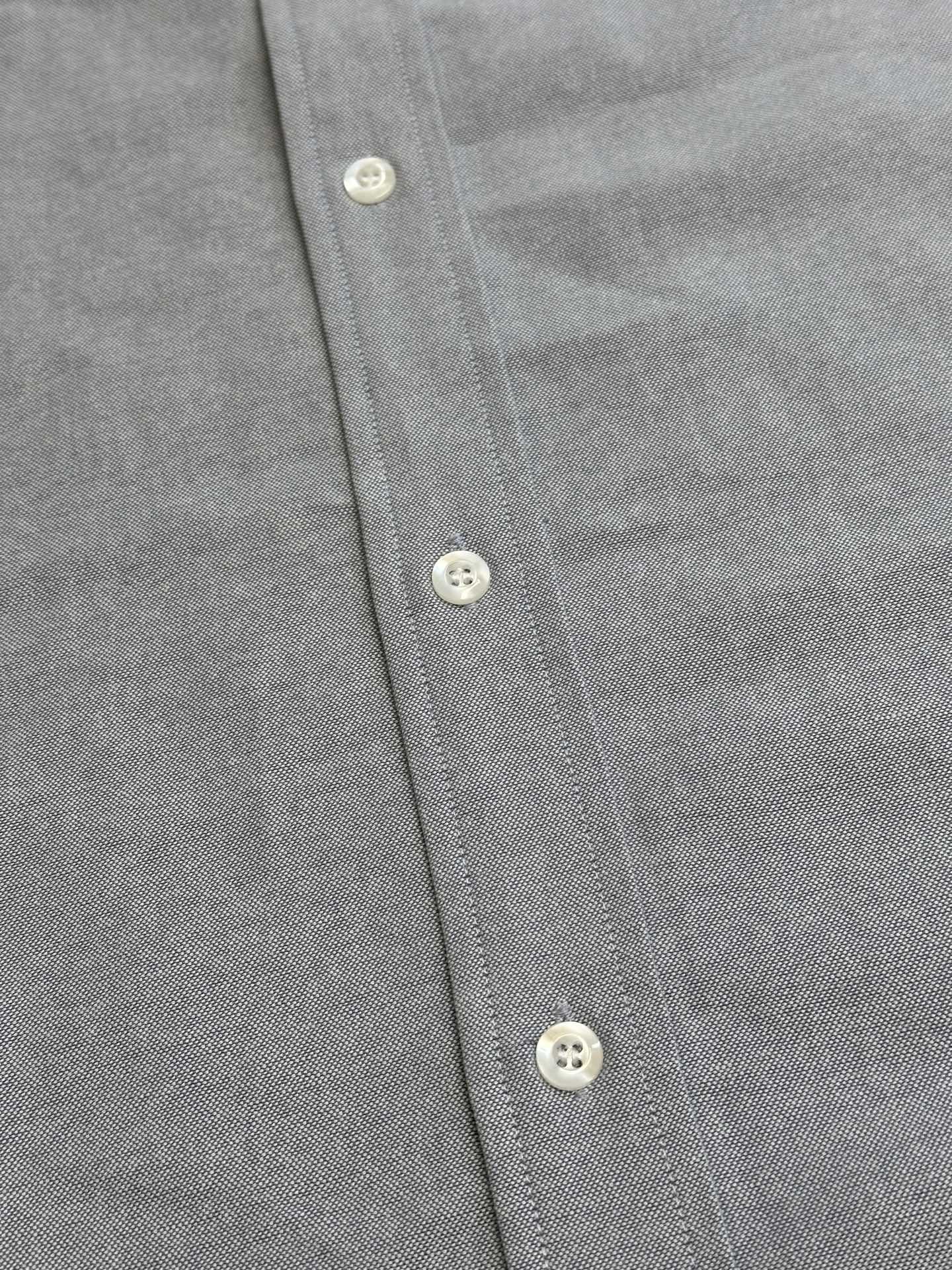 Ami Paris Boxy Fit Cotton Shirt（HSH230CO0031-450）