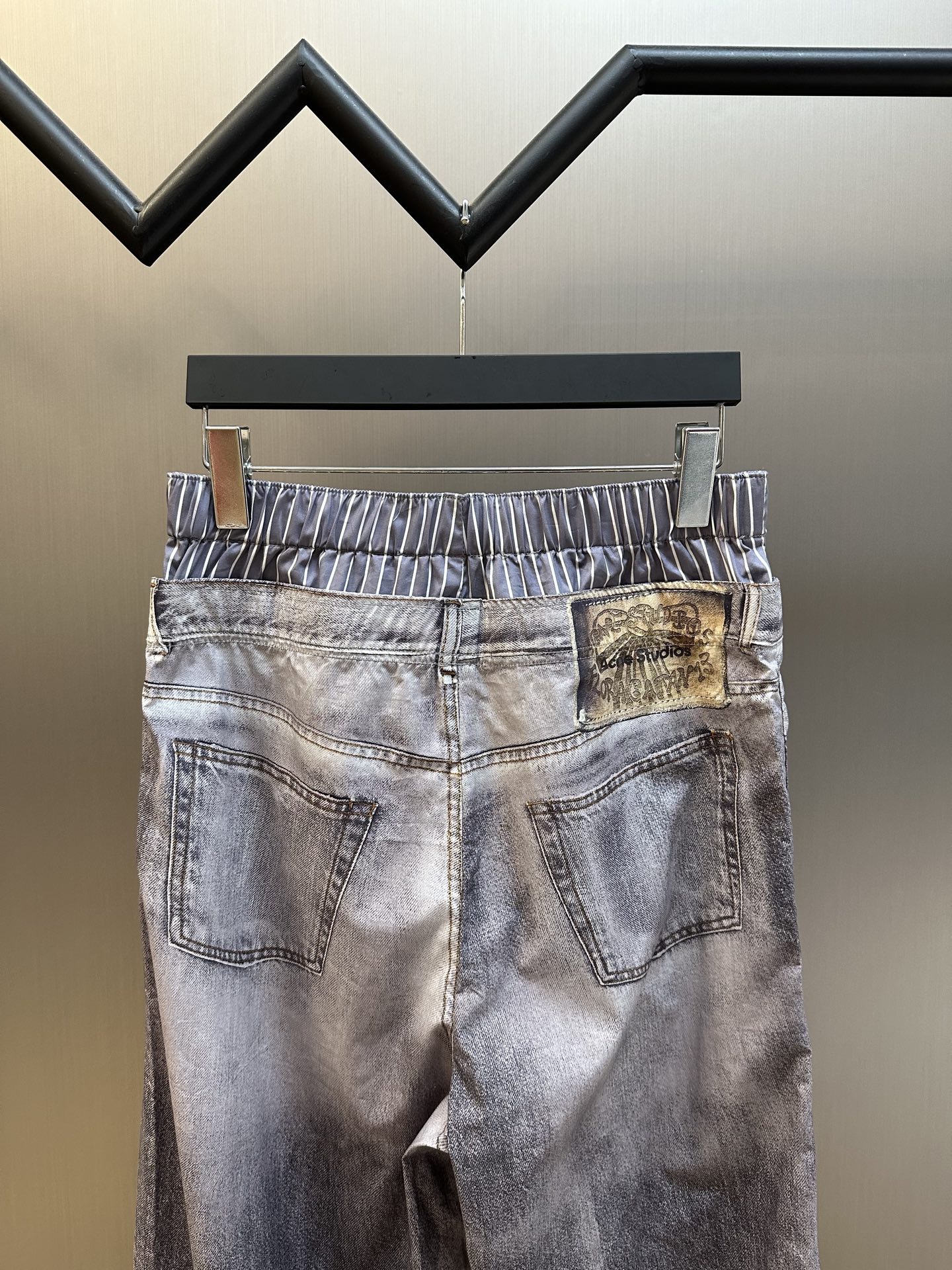 ACNE STUDIOS TROUSERS (AK0918-902）