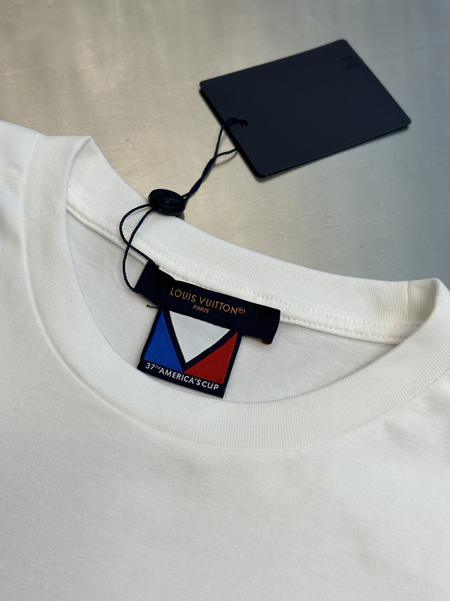 LOUIS VUITTON America's Cup Embossed Logo Embroidered Crew Neck T-Shirt（1AFVUX）