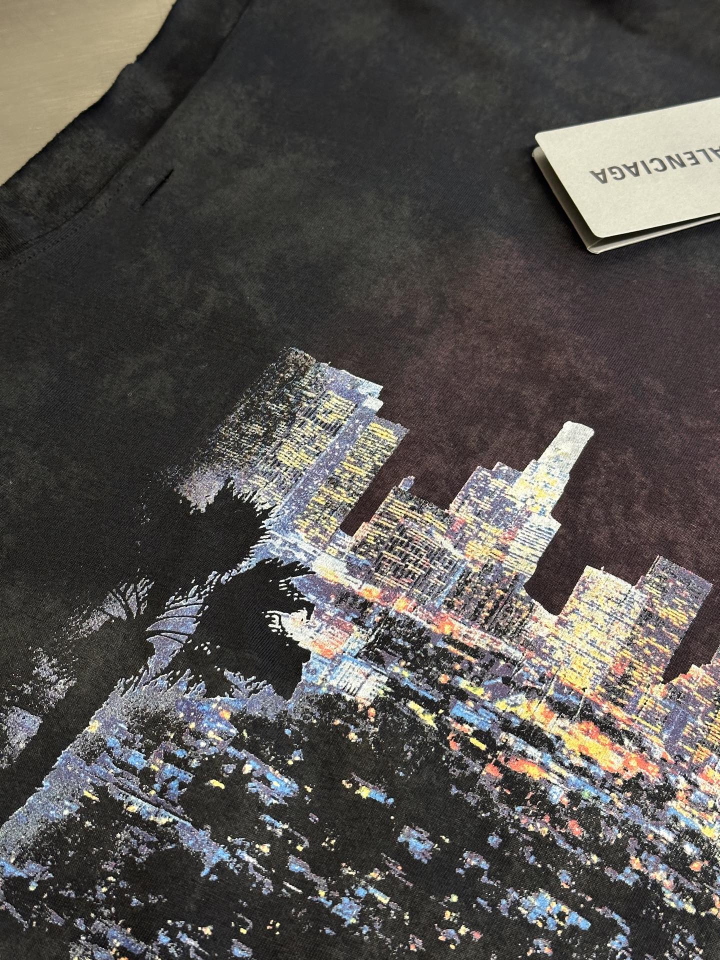 Balenciaga city of angels sleeveless t-shirt（833647TSVR21041）