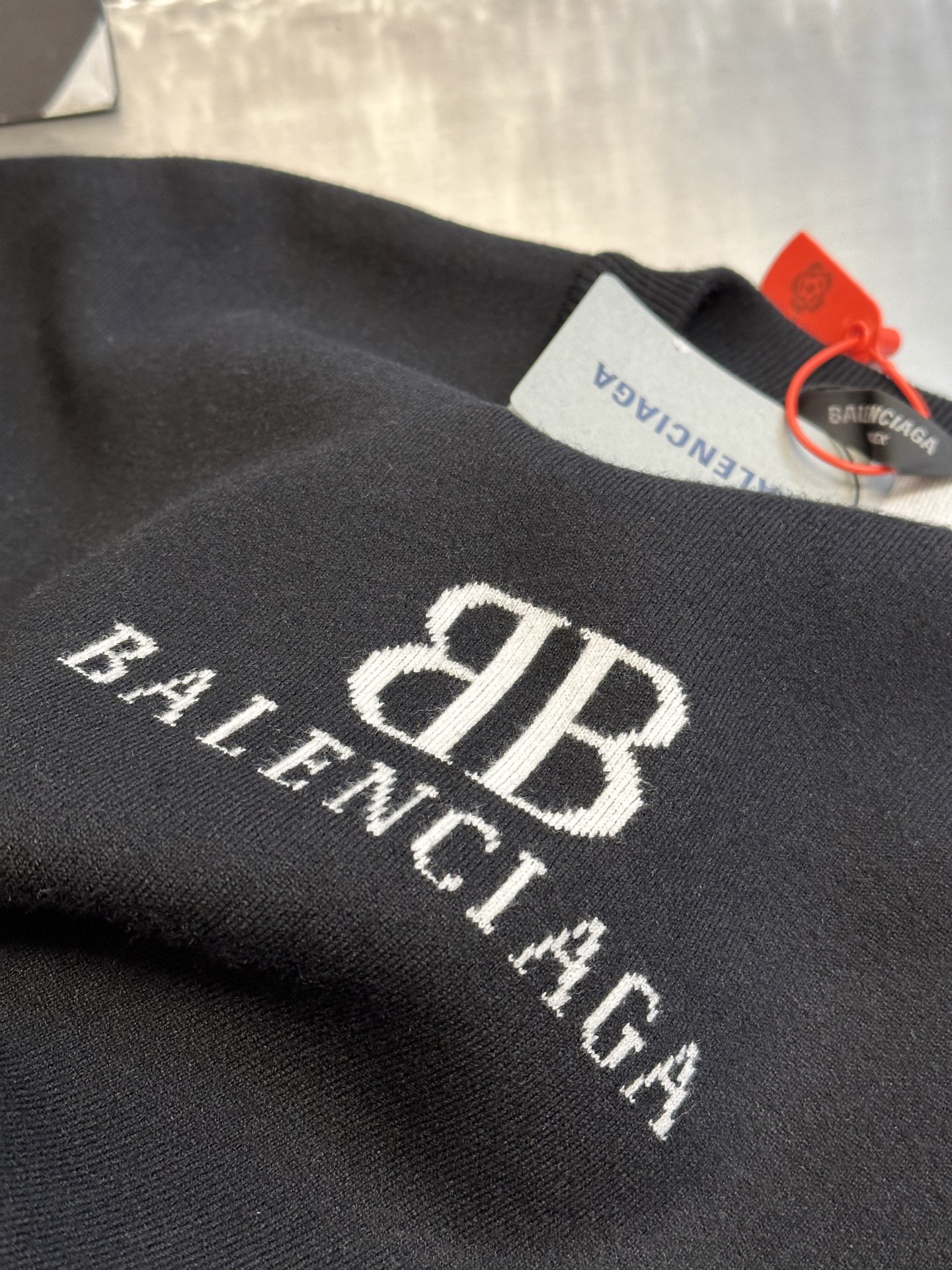 BALENCIAGA Men's Crewneck Sweater (818420T17251070）