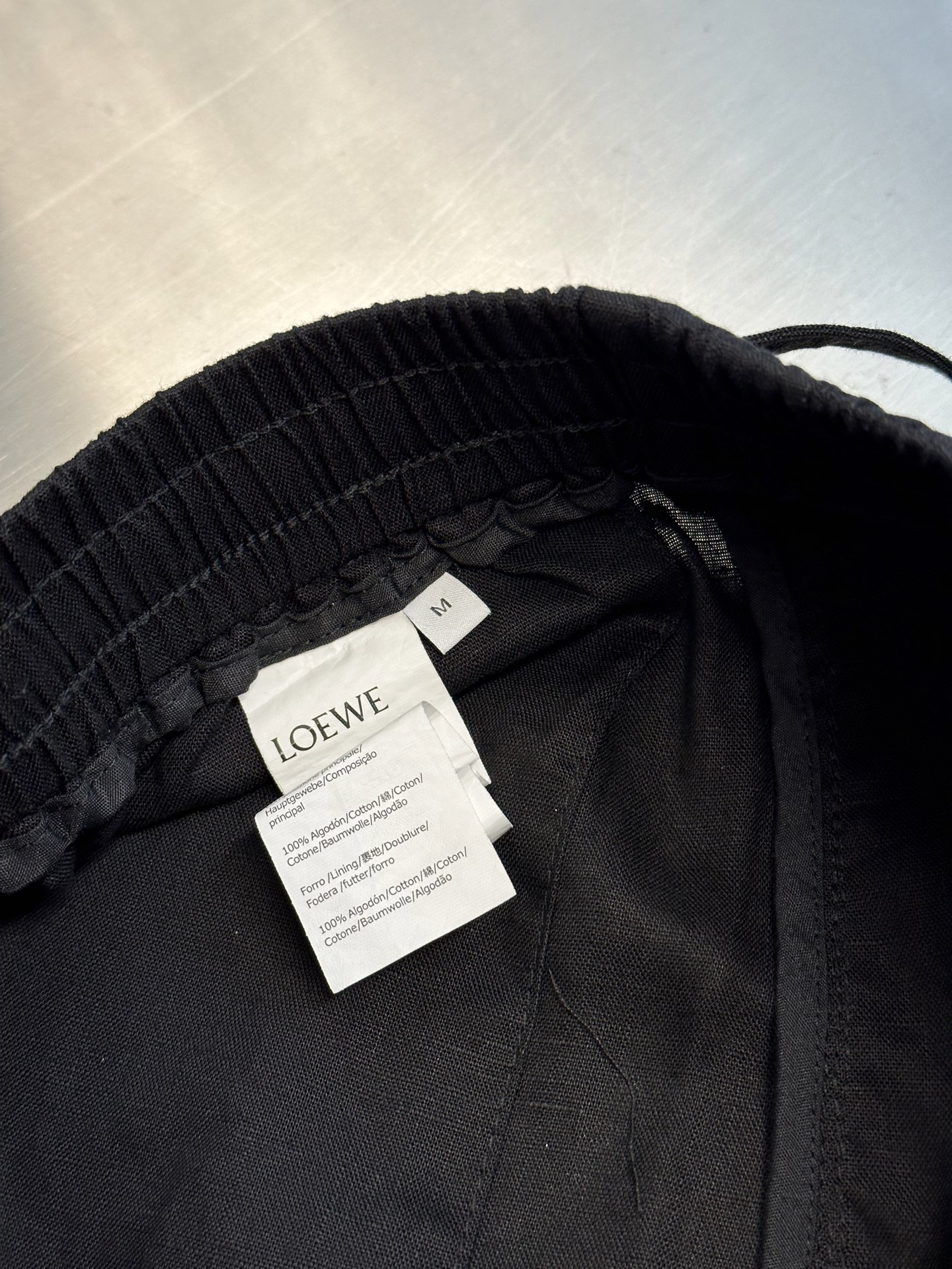 Loewe Cropped Trousers 'Black (H526Y11WA6-5475）