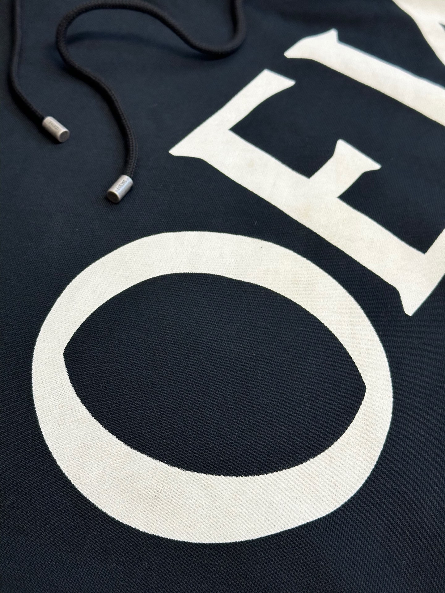 LOEWE Men's Relaxed Fit Hoodie in Cotton "Black/Grey" (H526Y25X65-1671）