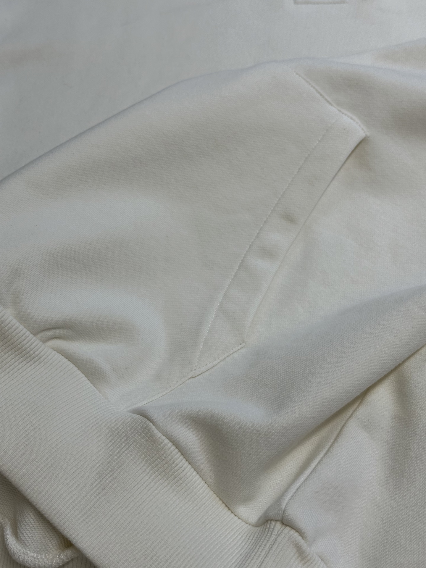 Louis Vuitton embossed cotton hoodie（1AGTSS）