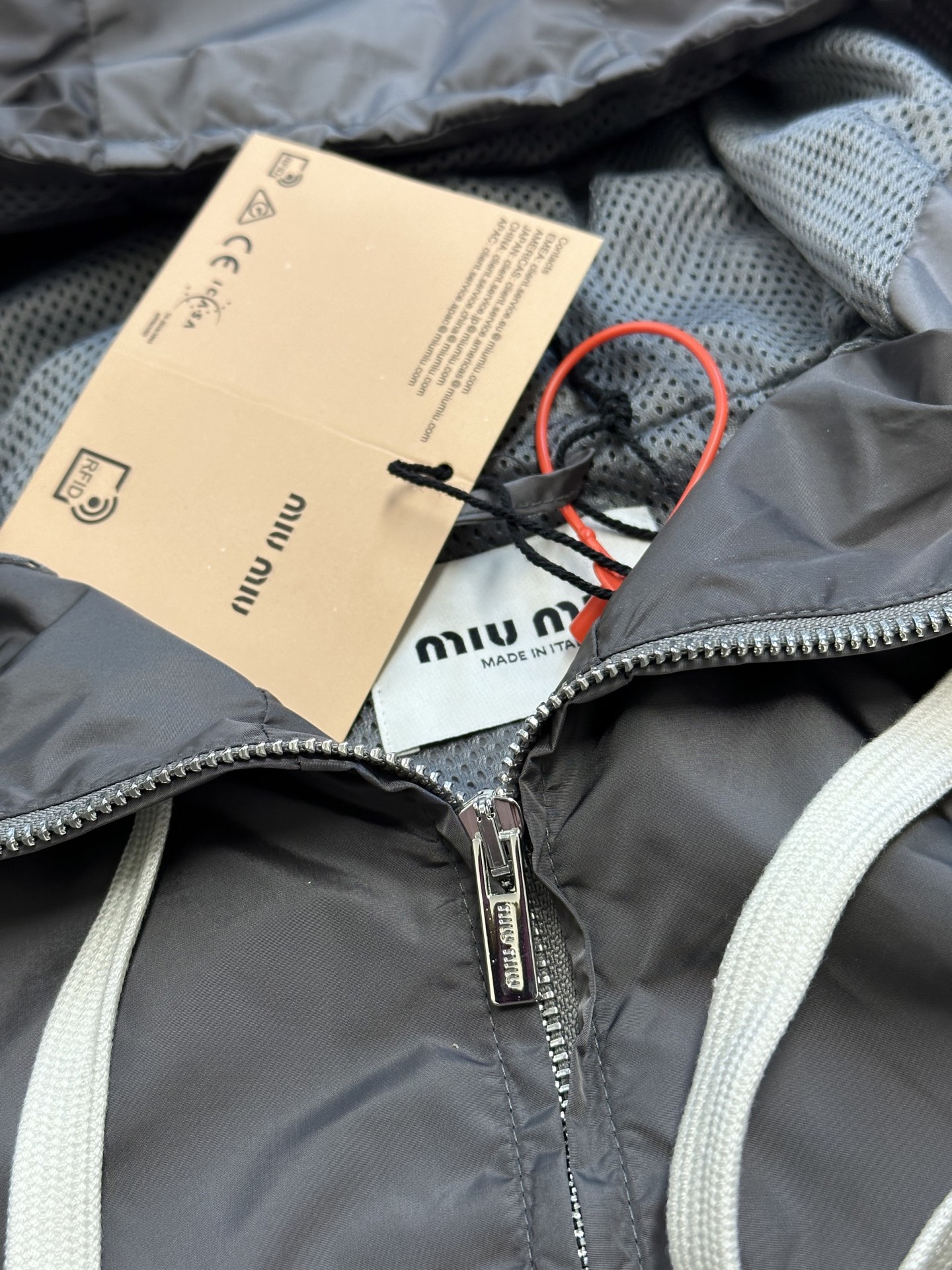 MIU MIU Jackets & Coats Black（ML1234-163N-F0002-S-OOO）