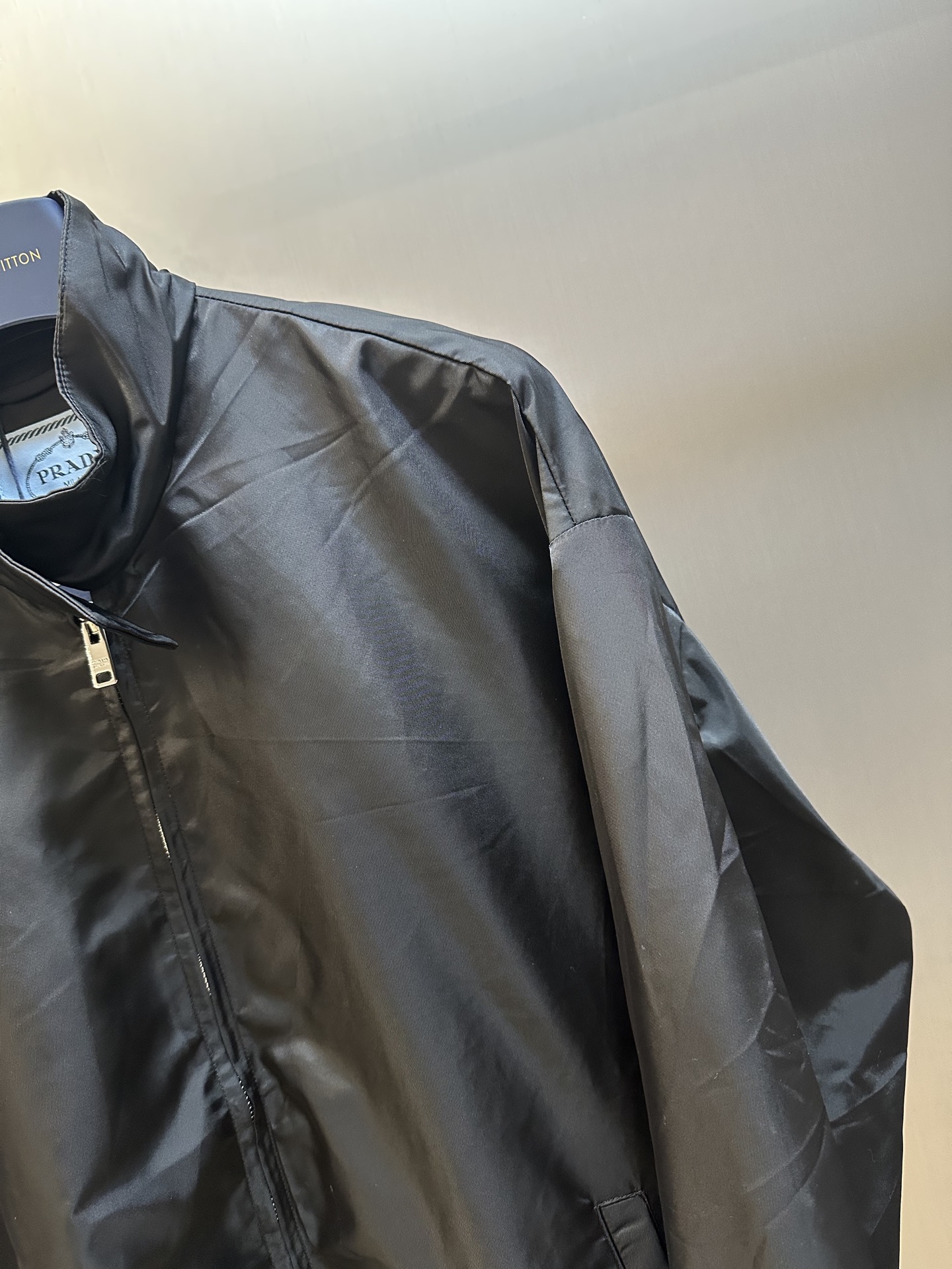 PRADA Black Re-Nylon blouson jacket (292250-1WQ8-F0002-S-OOO）