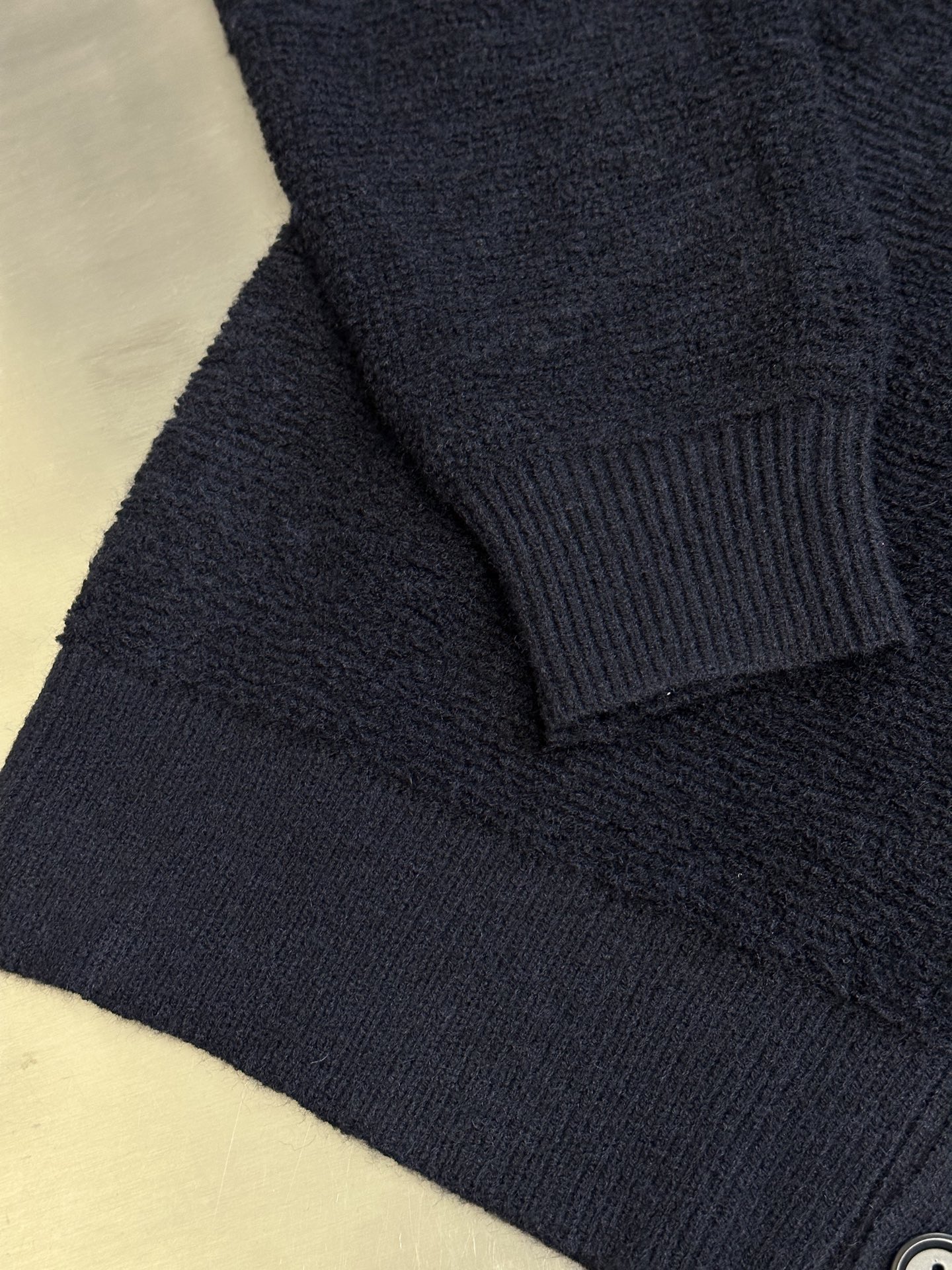 LOEWE wool cardigan V-neck (H526Y16KA1-5110）