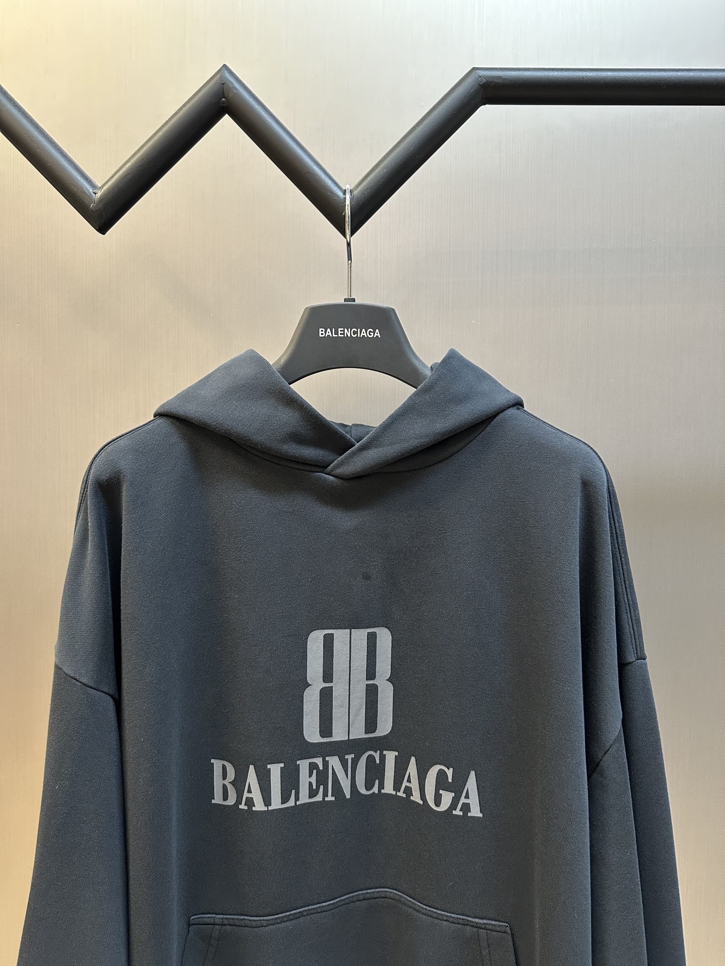 Balenciaga Men's Nano Bb Hoodie (767877TSVO31083）