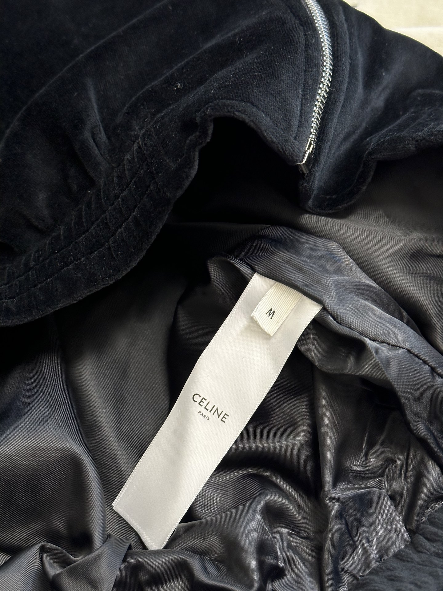 CELINE Men's Tracksuit Jacket in Velvet Jersey "Black/White"(RV0GB748Q-38AW）