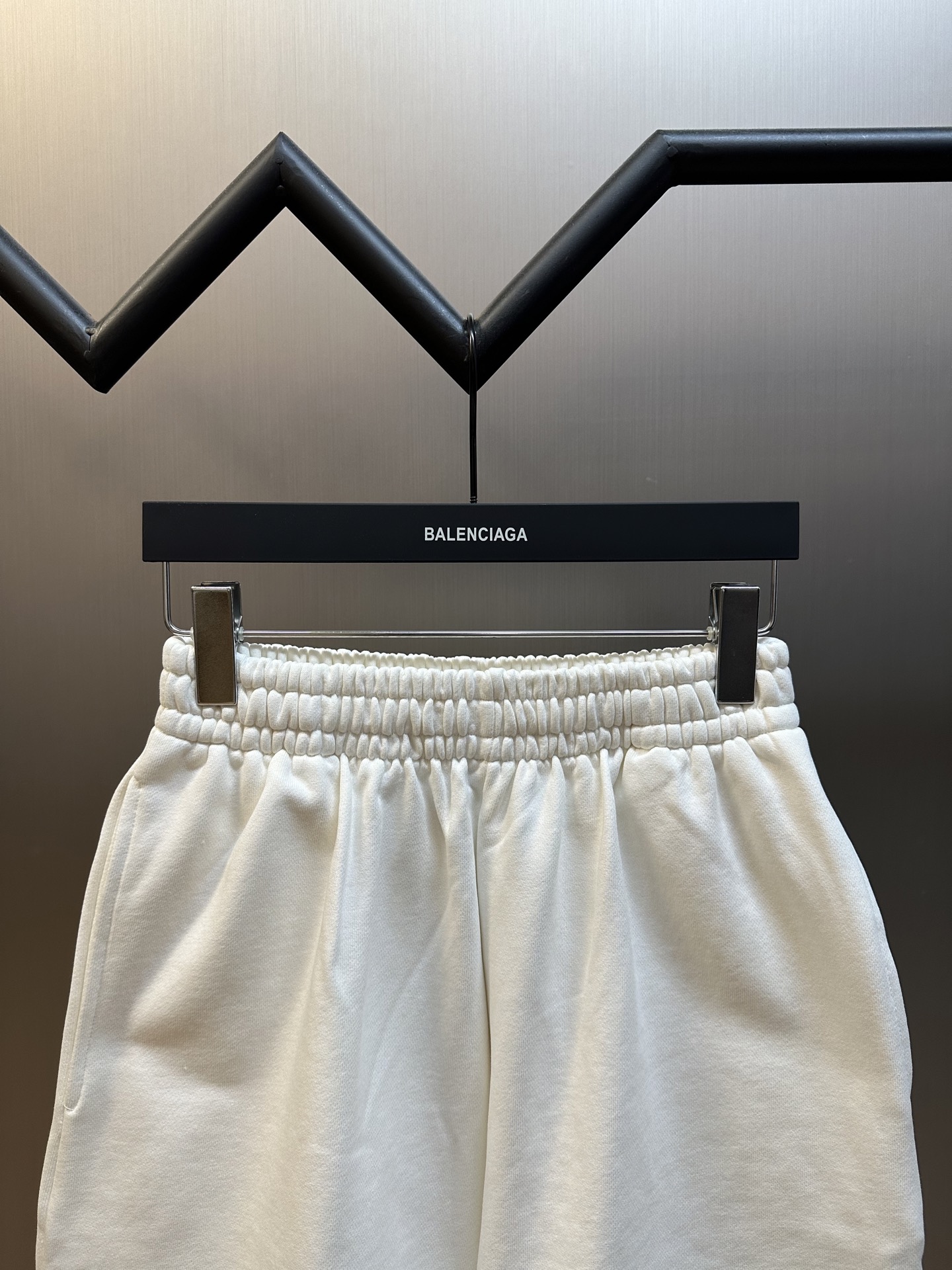 BALENCIAGA Men's Basketball Series Sweat Shorts（676137TRVW81056）