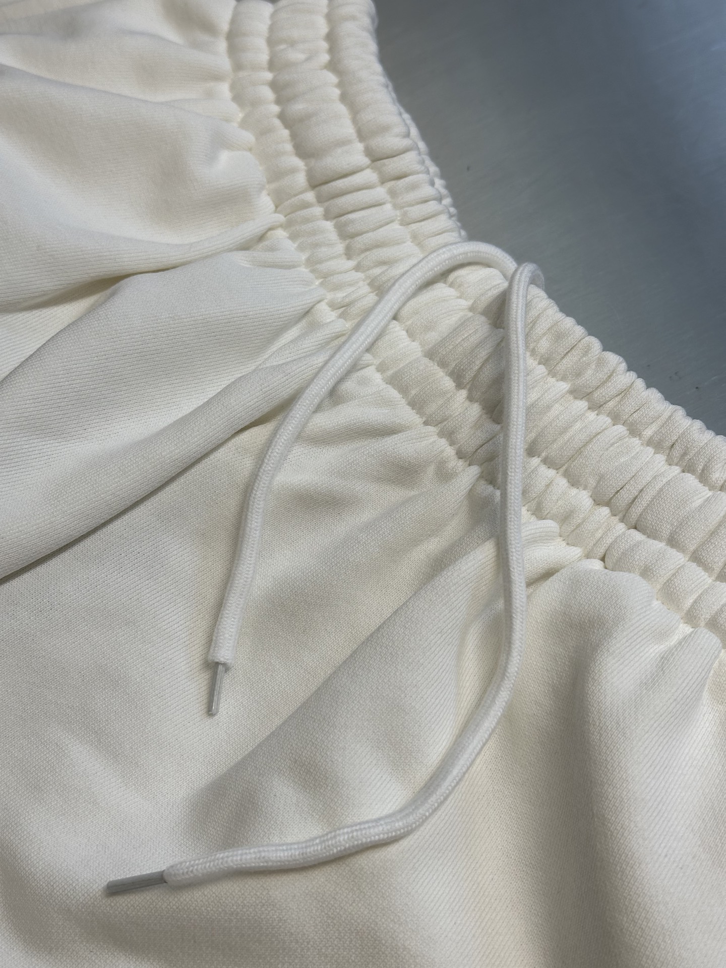 BALENCIAGA Men's Basketball Series Sweat Shorts（676137TRVW81056）