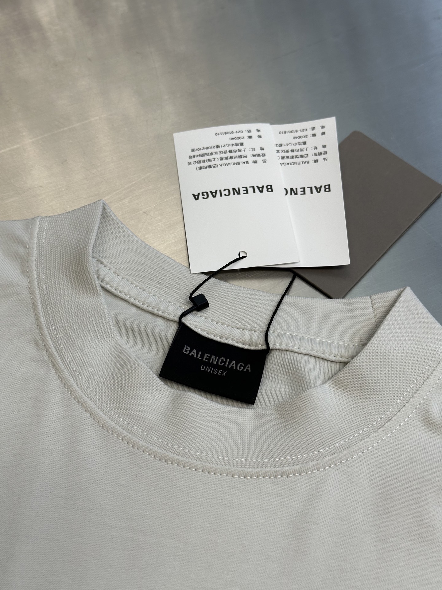 Balenciaga Qixi 25 T-shirt Medium Fit in Black（764235TSVX71000）