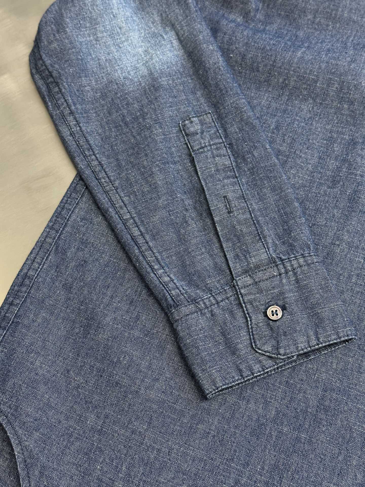 Loewe Blue Cotton Shirt (H526Y05WF1-8438）