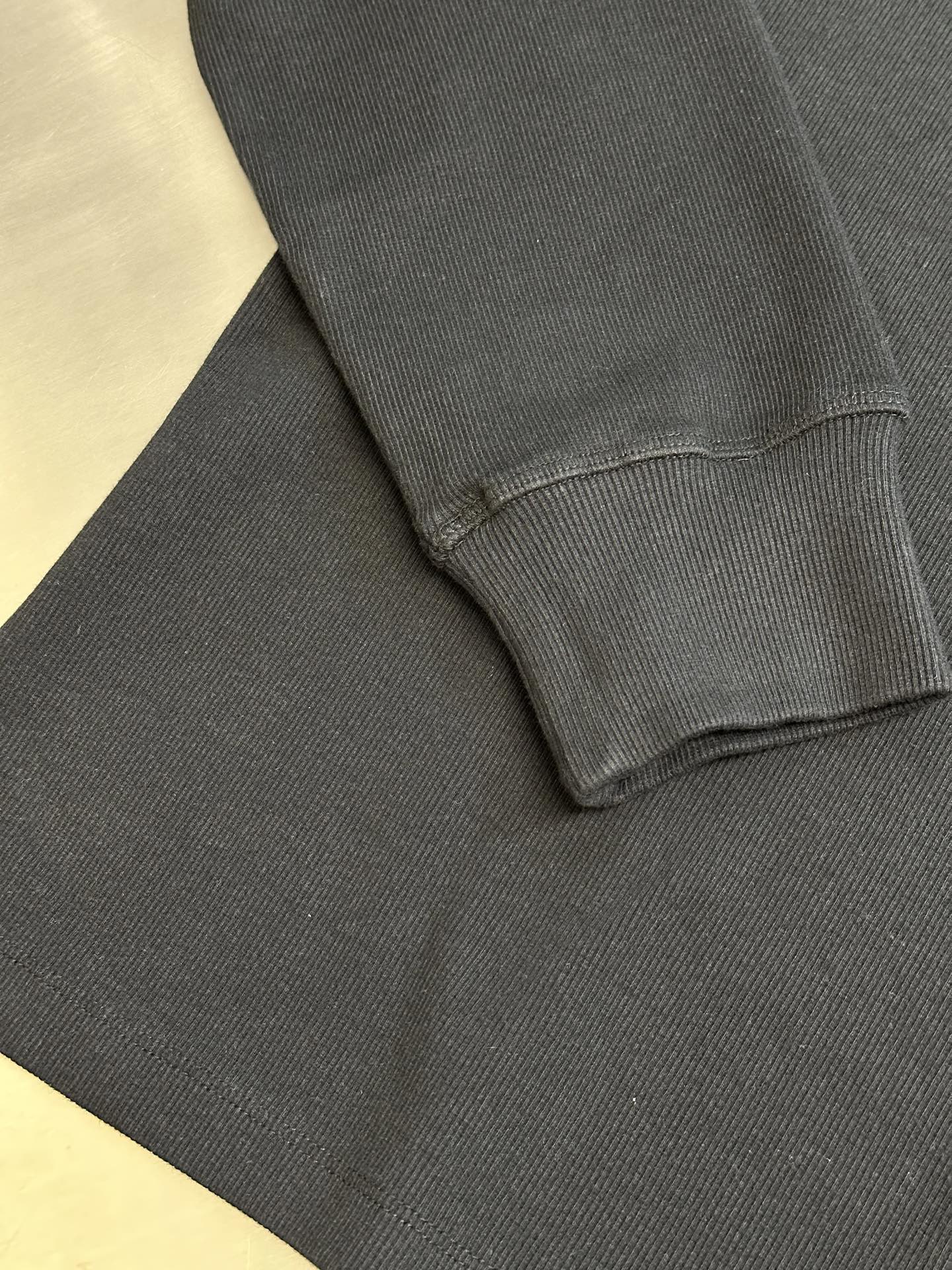 Loewe cotton oversized long-sleeved T-shirt (H526Y22XAY-1100）