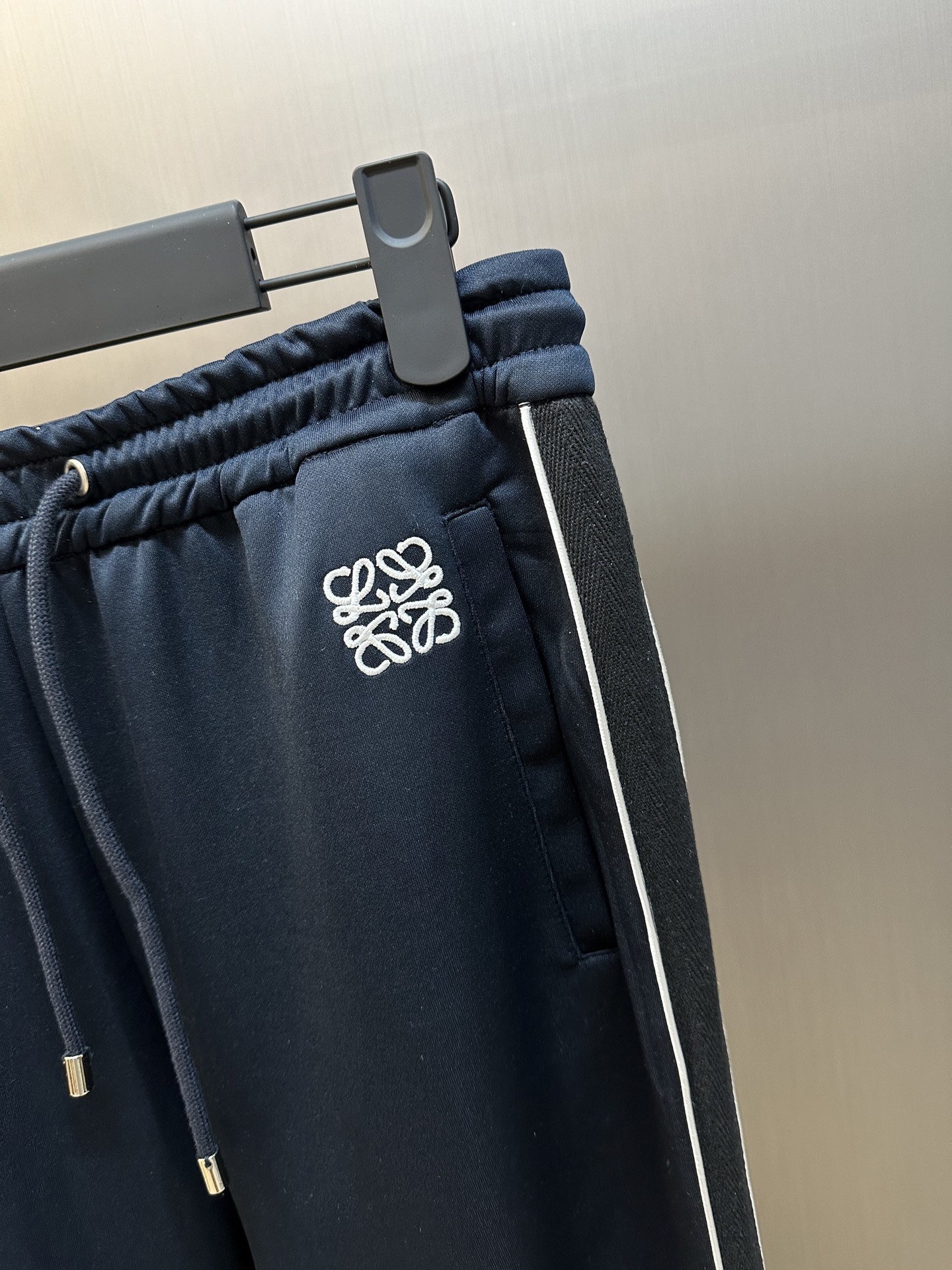 Loewe Tracksuit Trousers 'Dark Navy' (H526Y04X59-9602）