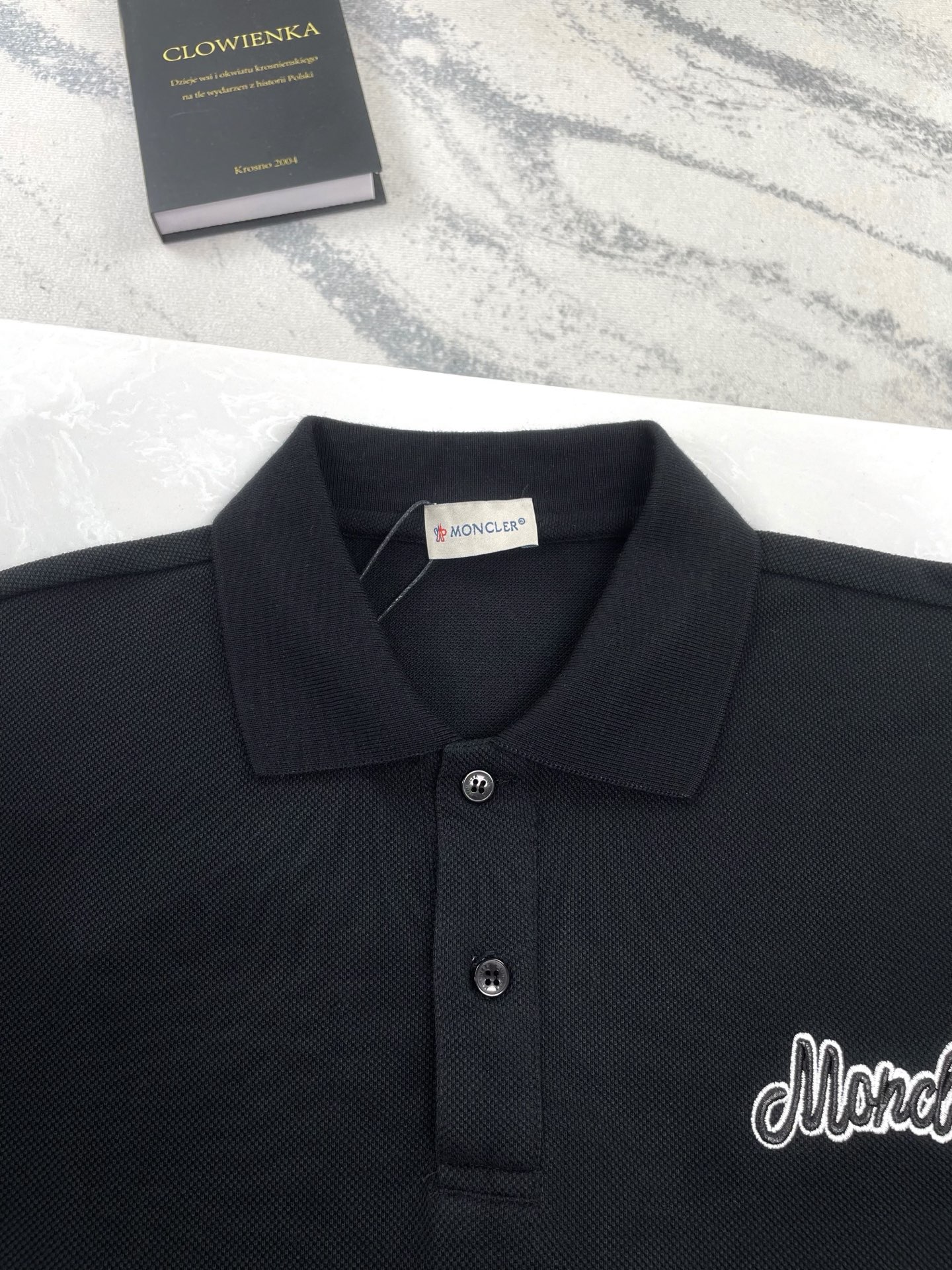 Moncler Black Archivio SS Polo（K10918A00006899UR999）