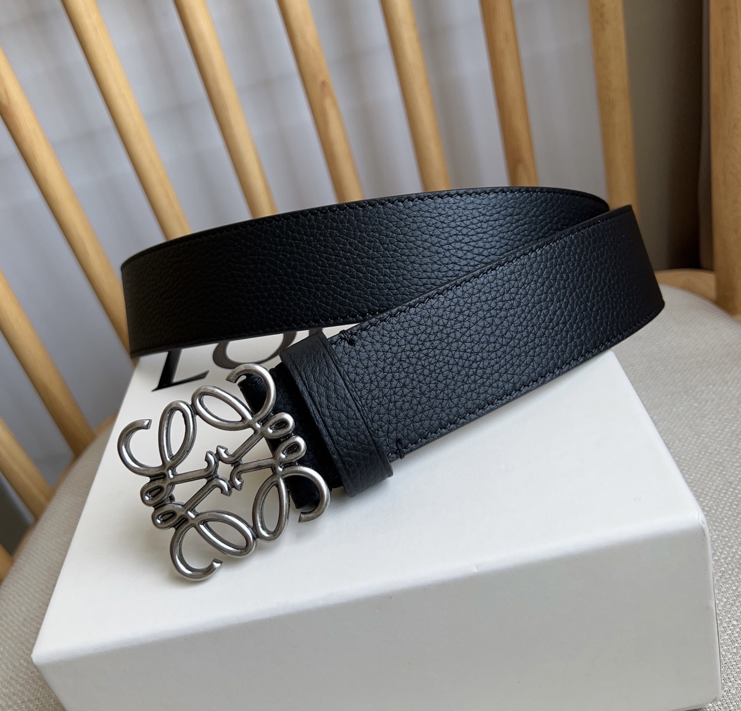 LOEWE Chunky Anagram Belt "Black/Vintage Palladium"（E821238X14）