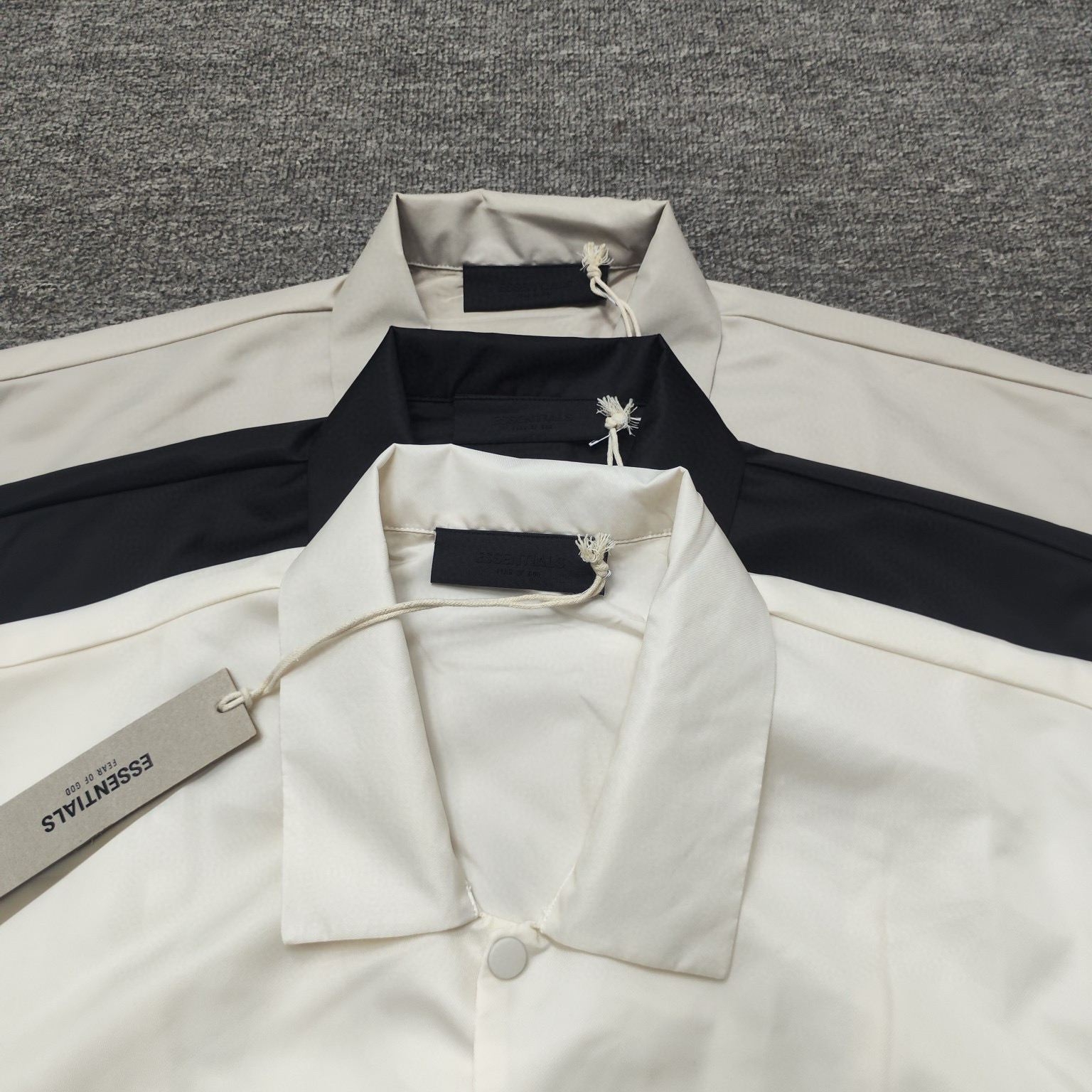 Fear of God Essentials Coaches Jacket（202BT232012F）