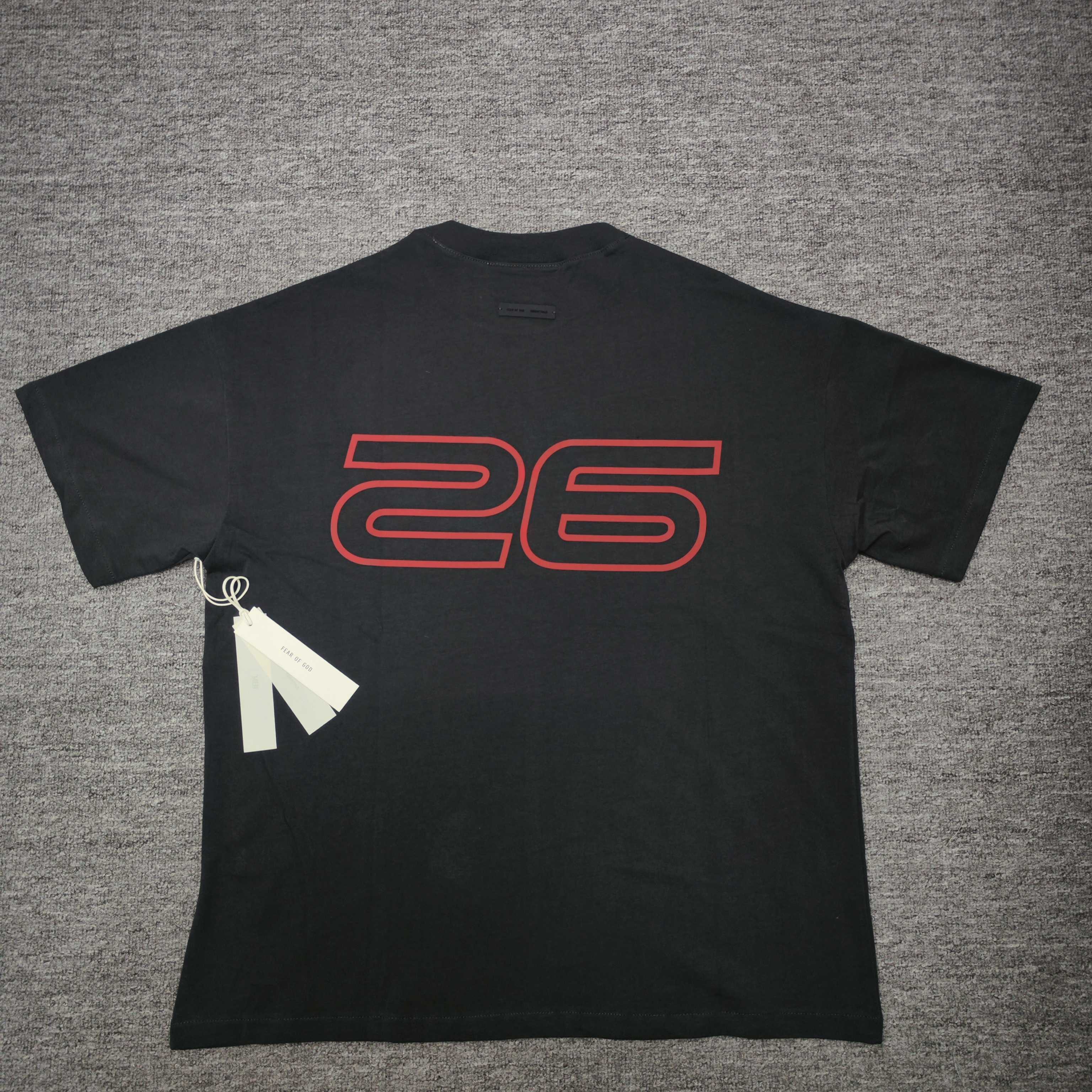 Fear of God Essentials 90s Tee（125HO254472F）