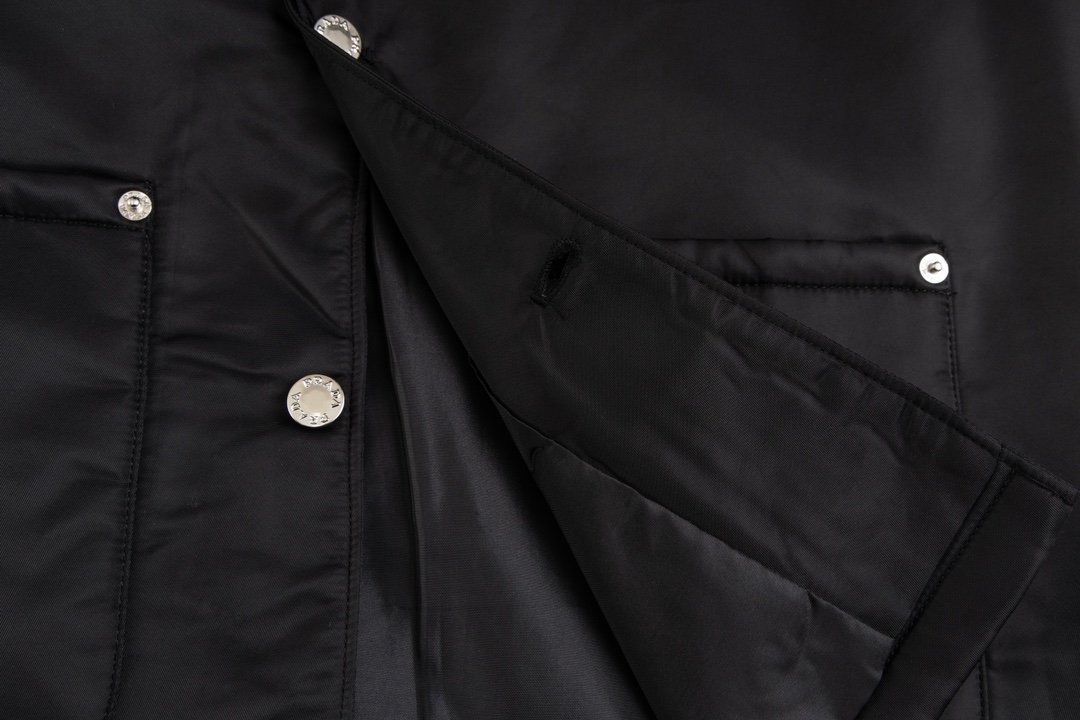 Prada Black Re-Nylon jacket (SGC281S2321WQ8-F0002）