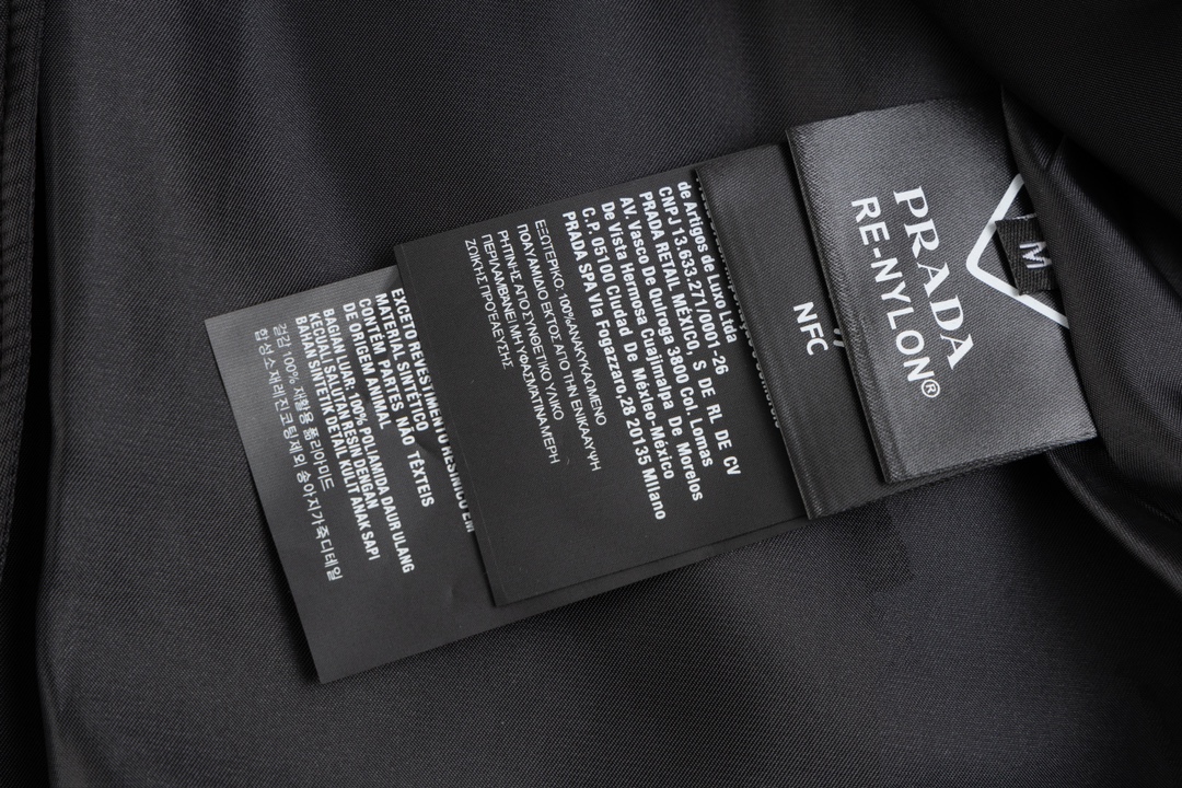 Prada Black Re-Nylon jacket (SGC281S2321WQ8-F0002）
