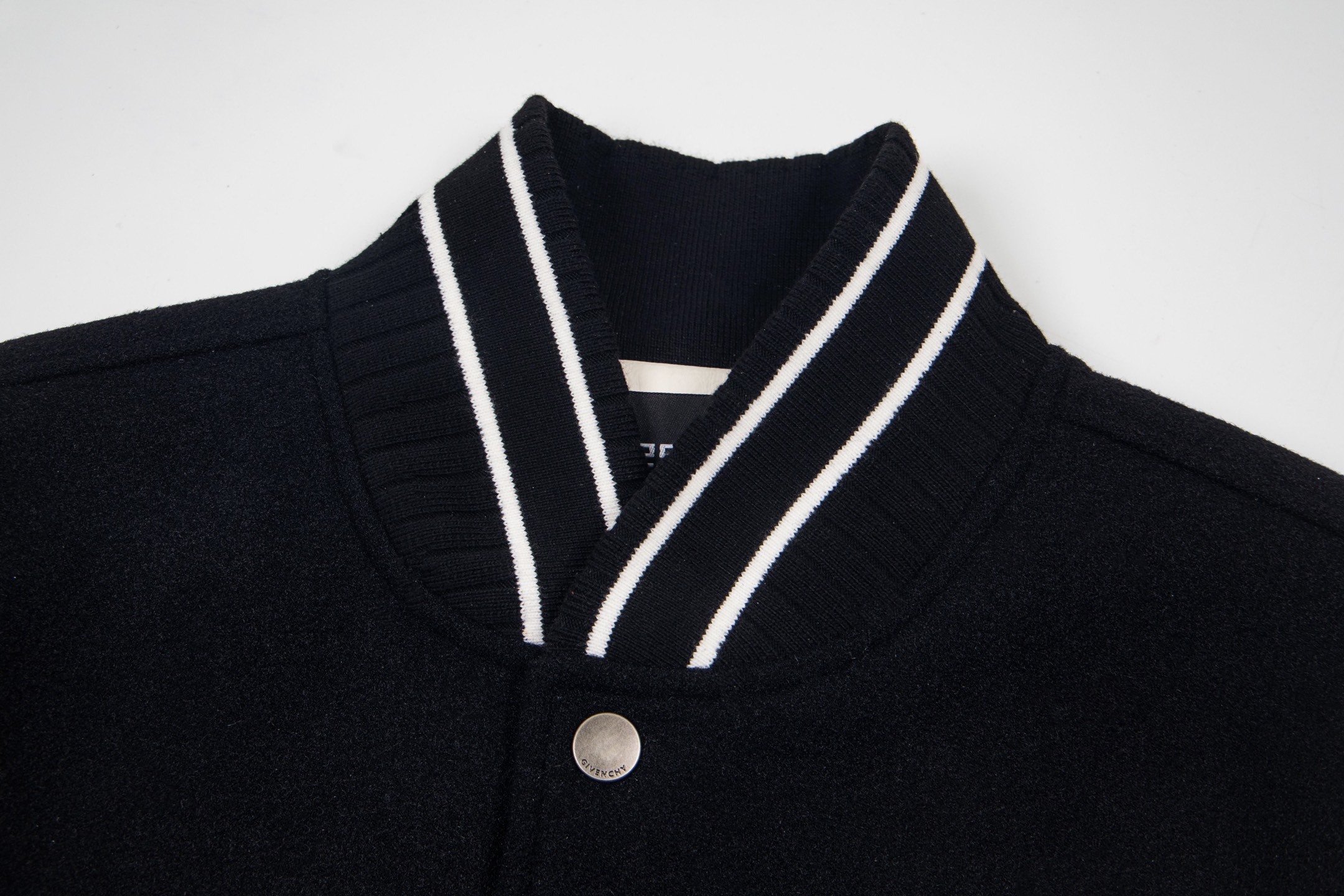 Givenchy Wool And Leather Big Varsity Jacket 'Black/Wwhite（BM00QR611V-004）