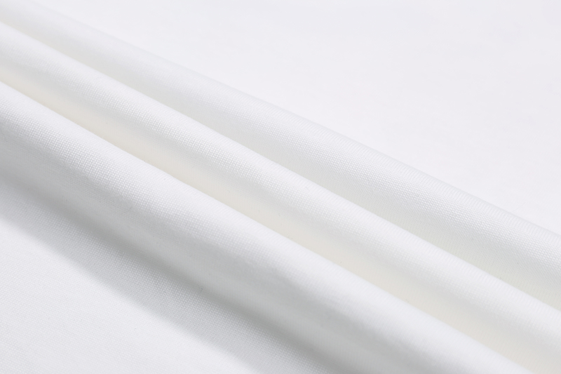 Off-White logo-print long-sleeved T-shirt (OMAA120S25JER00C0784）