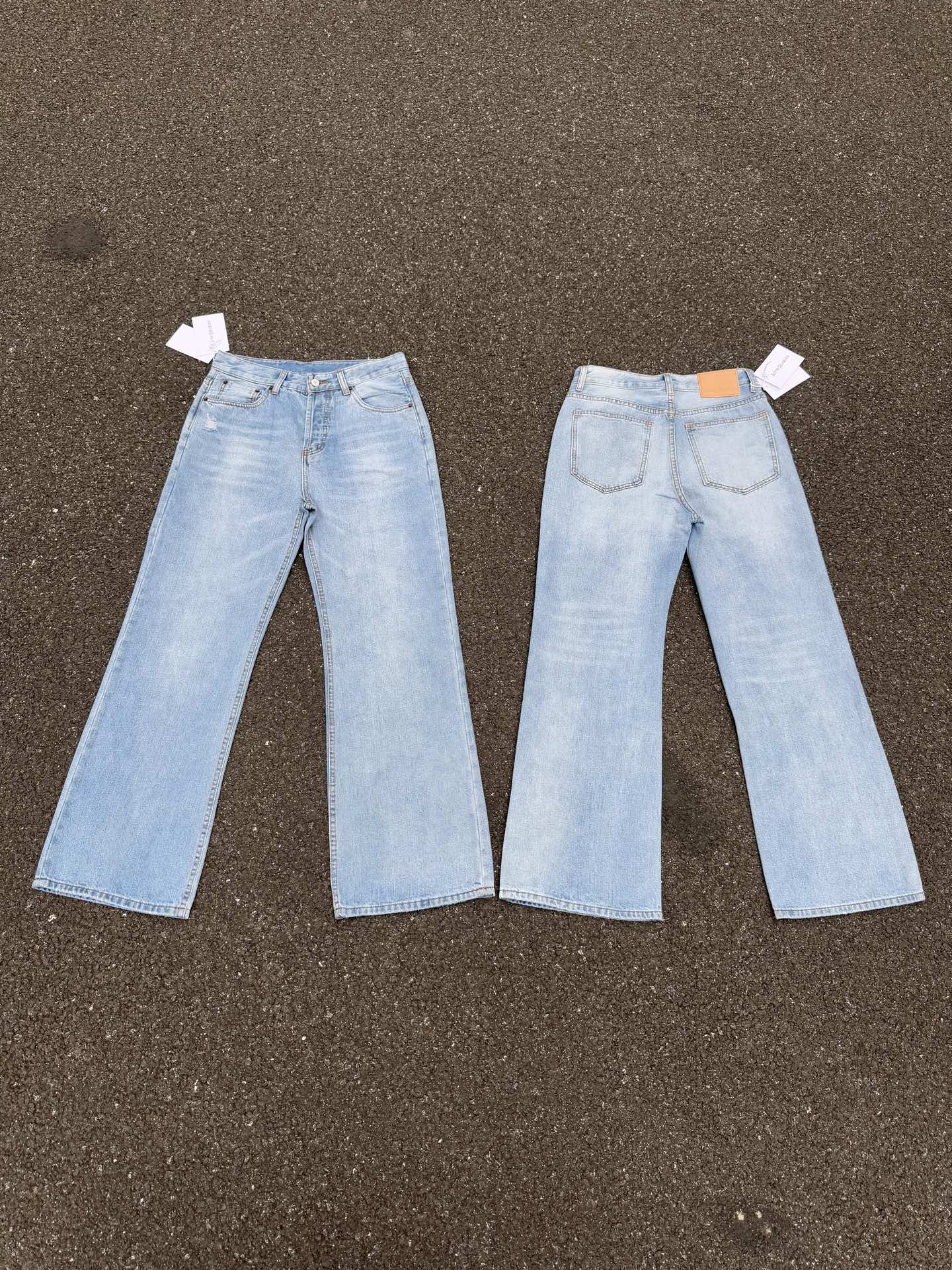 Acne Studios Loose Fit Jeans - 2021M (B00277-228）
