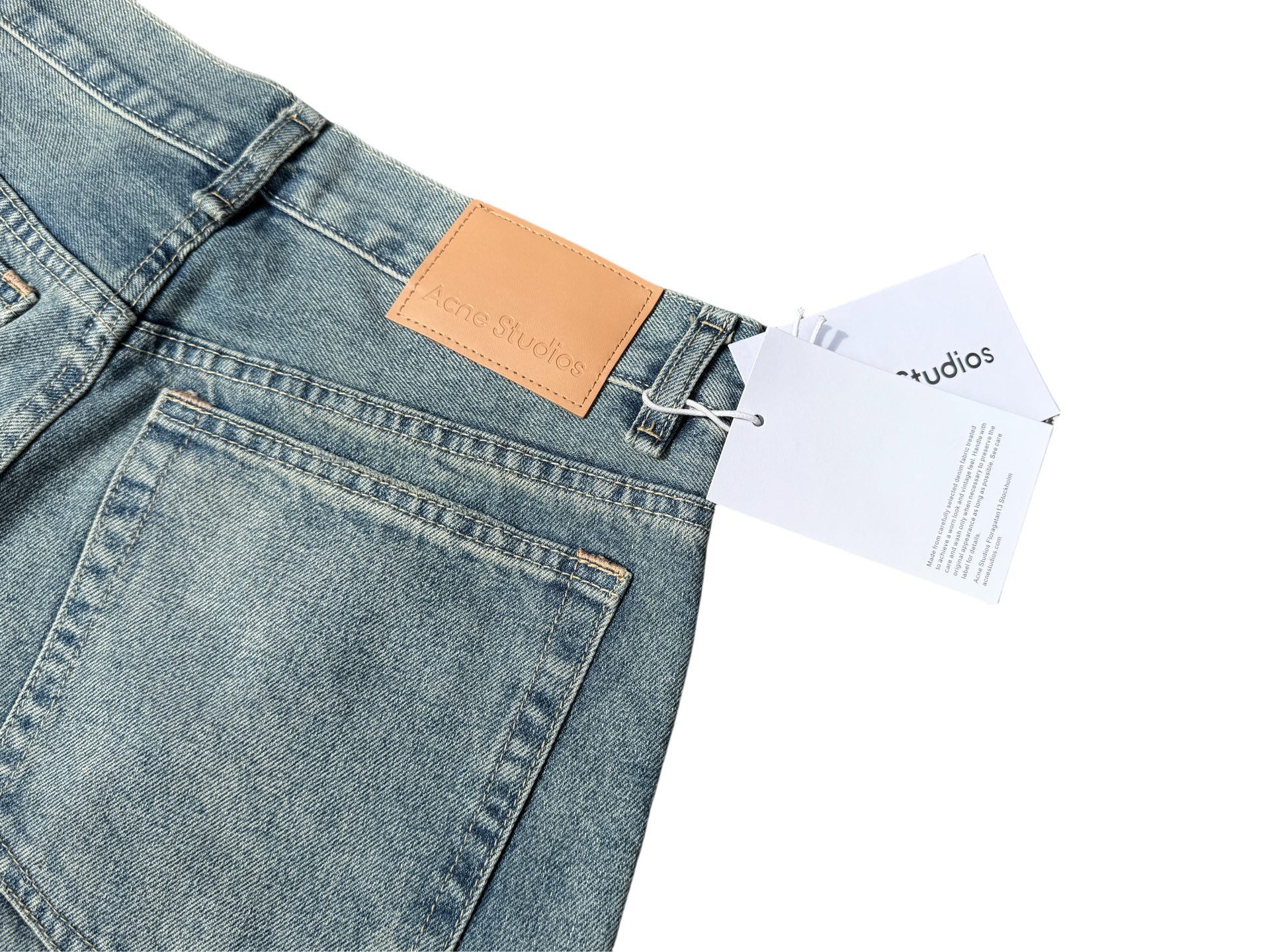Acne Studios Relaxed Fit Jeans Mid Blue (A00379-M03）