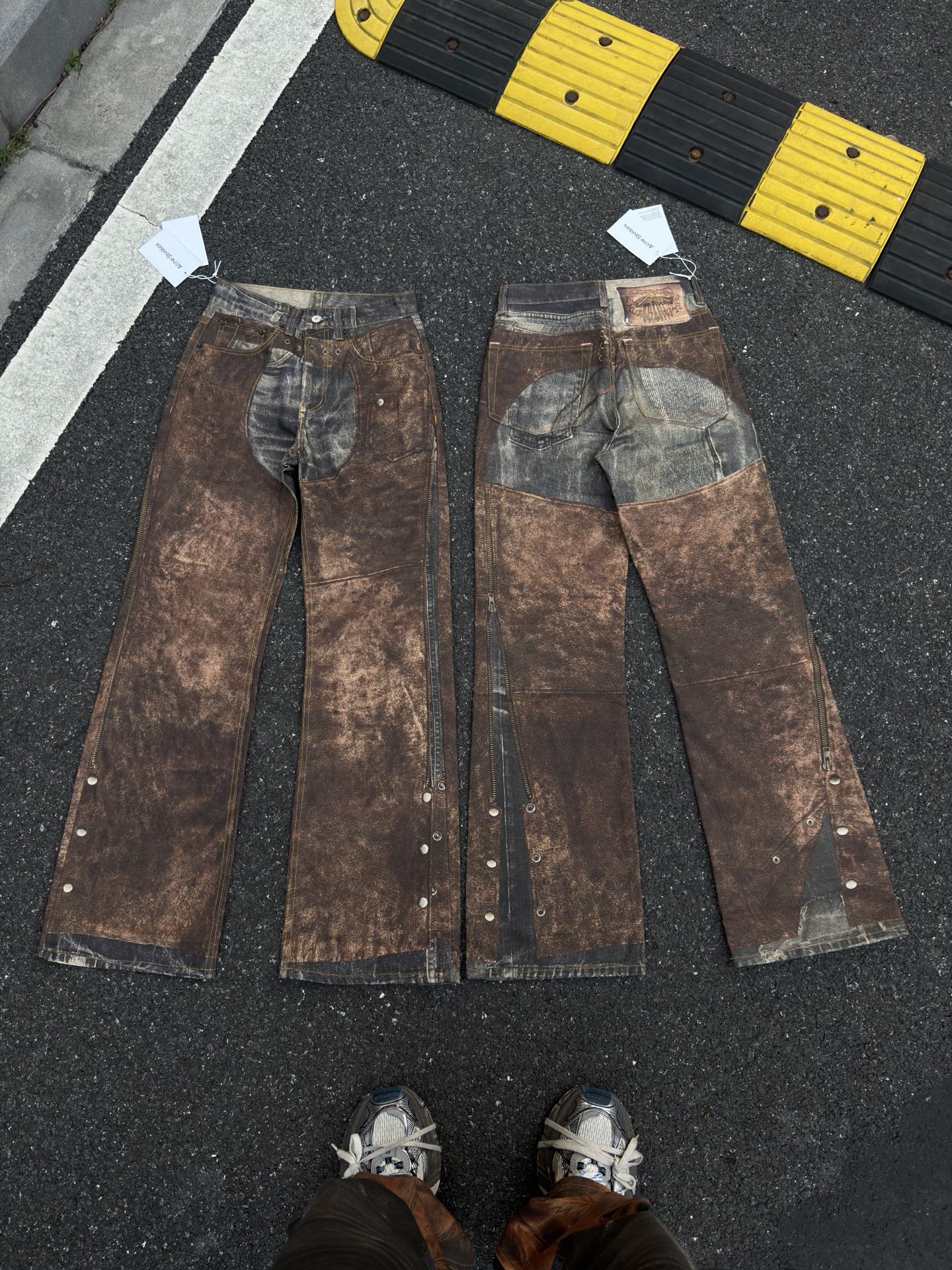 Acne Studios Printed Trousers in Blue & Brown (BK0703-AG7）