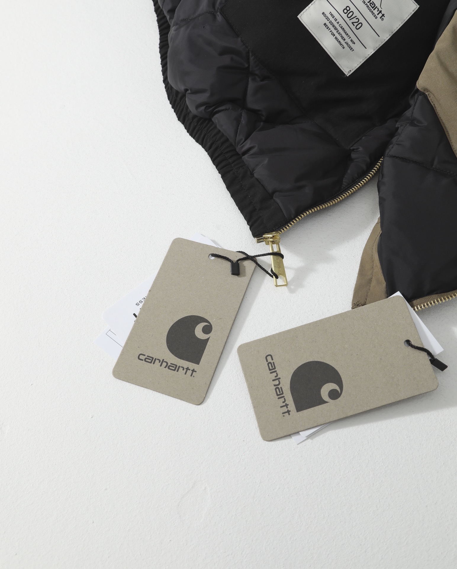 Carhartt WIP logo down jacket（CHXDNA252003P-BWX）