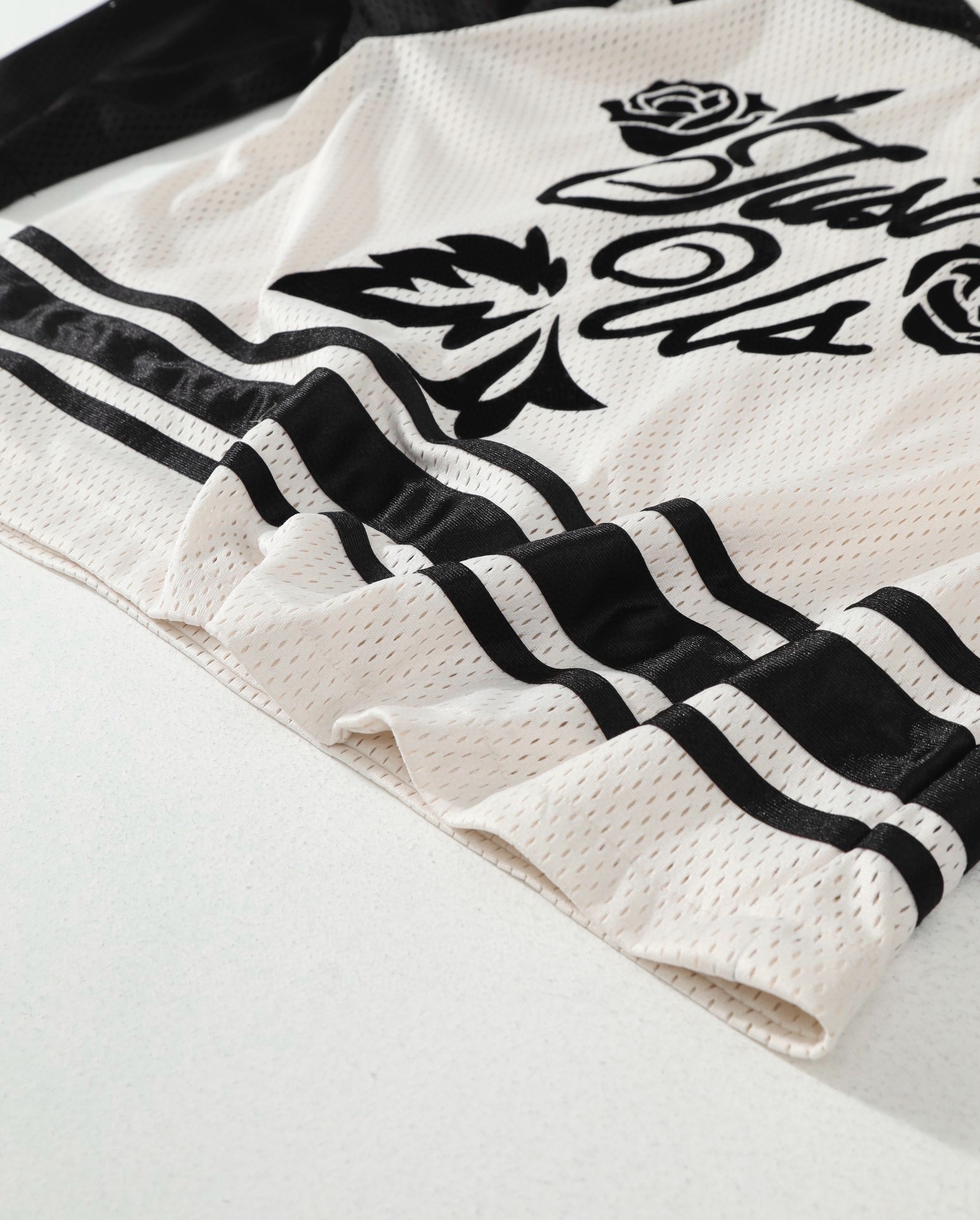 Kith Malik Long-Sleeve Mesh Jersey 'Sandrift'（KHM033685-104）