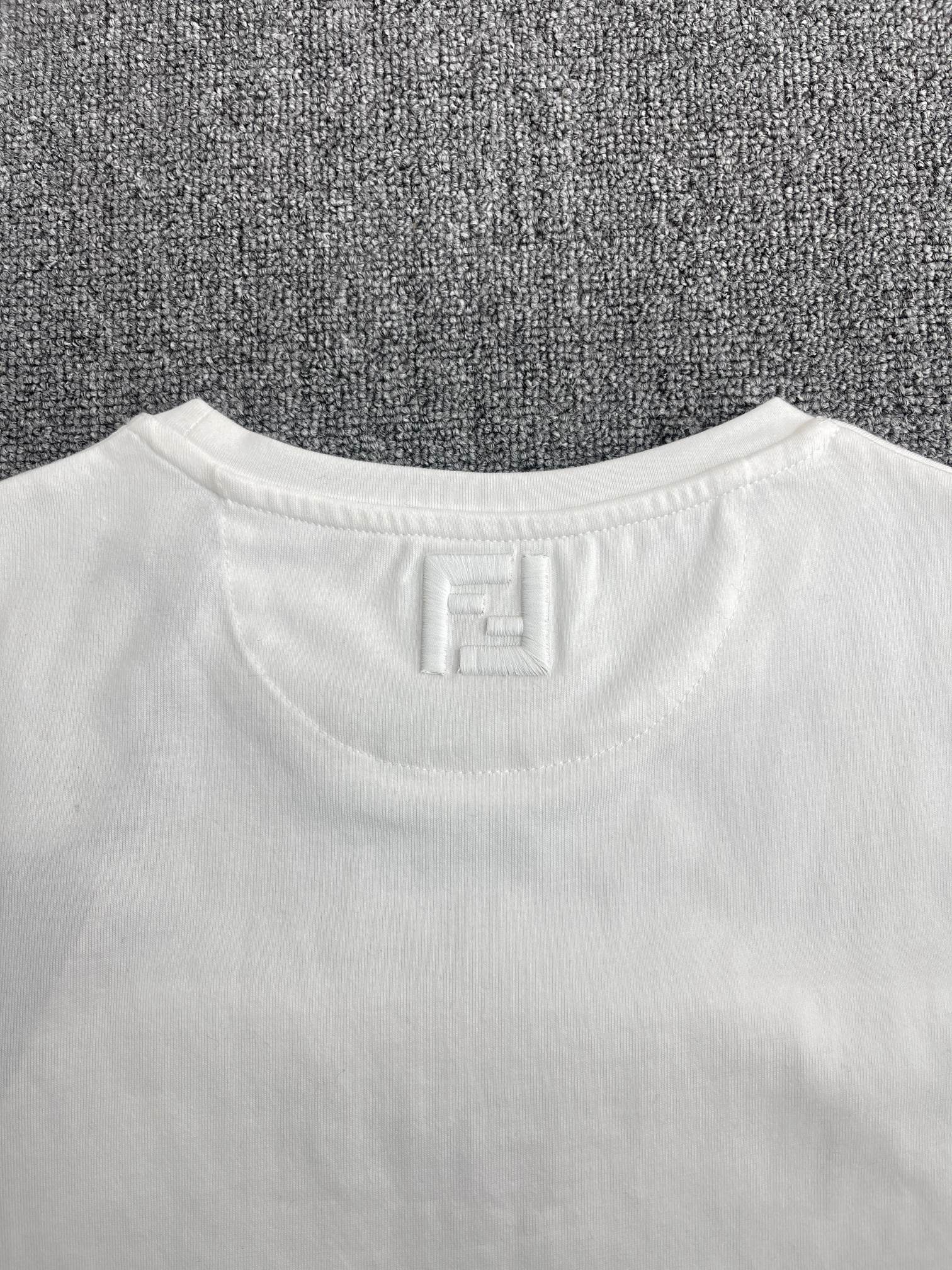 FENDI T-Shirt Cotton White (FY1319ATLAF0QA0）