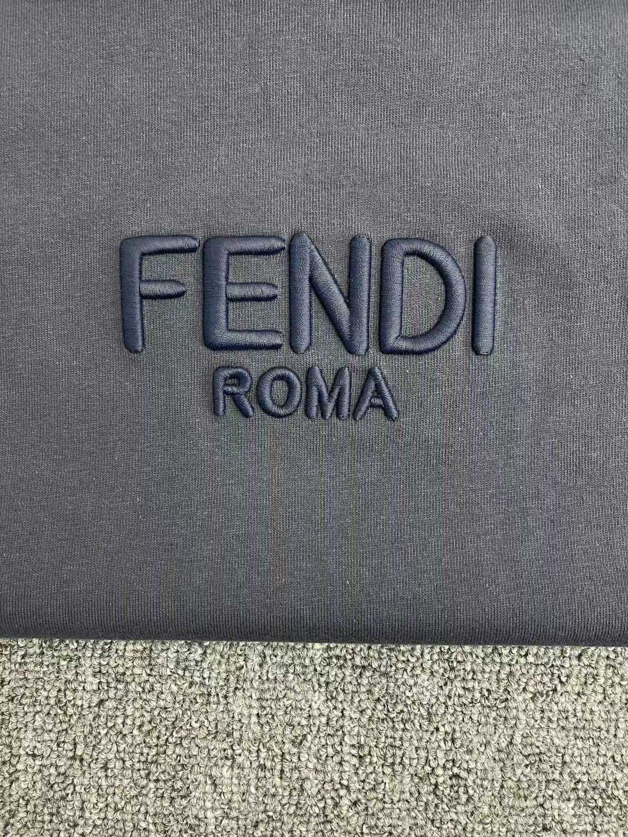 FENDI T-Shirt Cotton White (FY1319ATLAF0QA0）