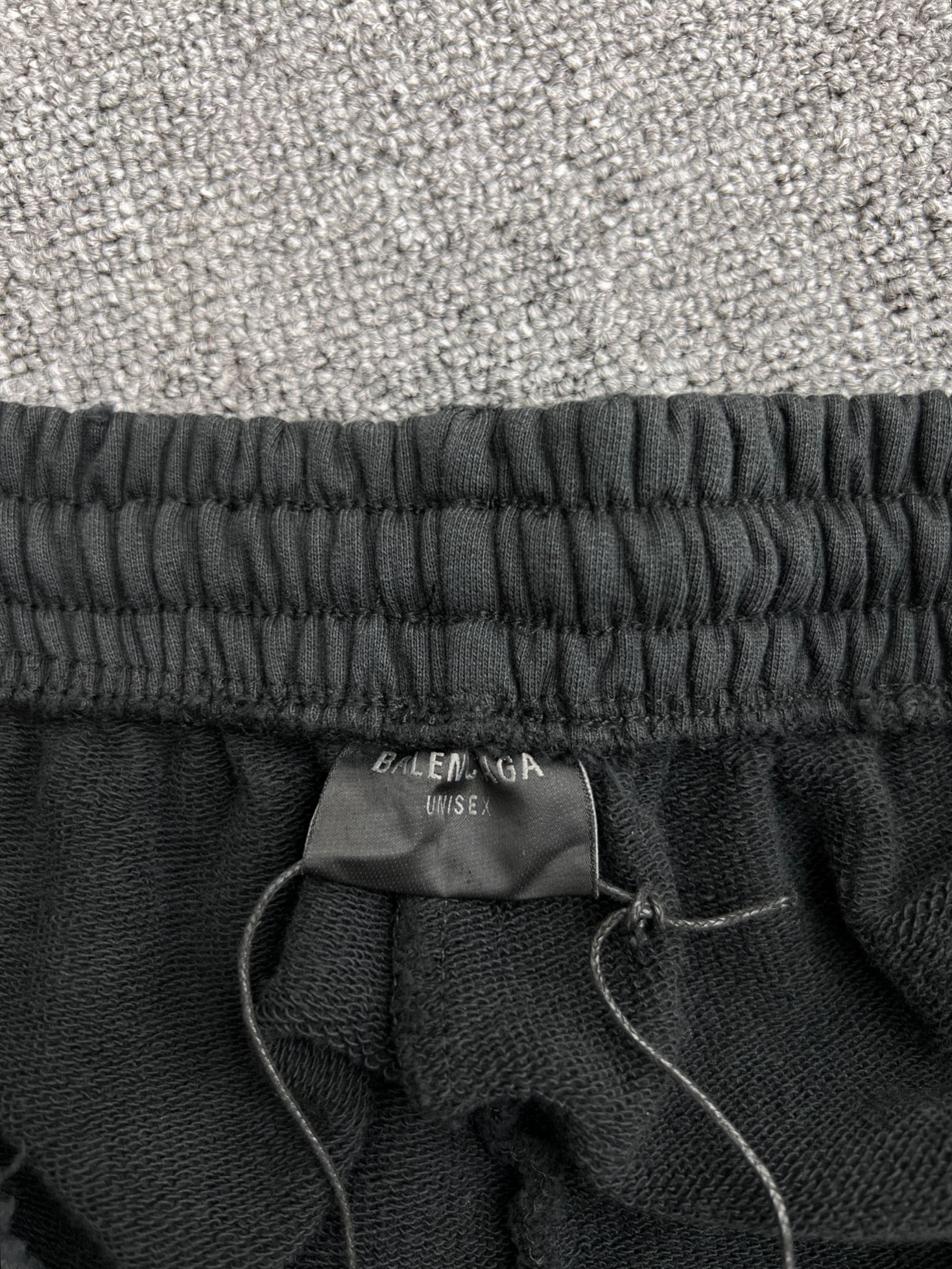 BALENCIAGA BACK sports shorts（676137TQVY11083）