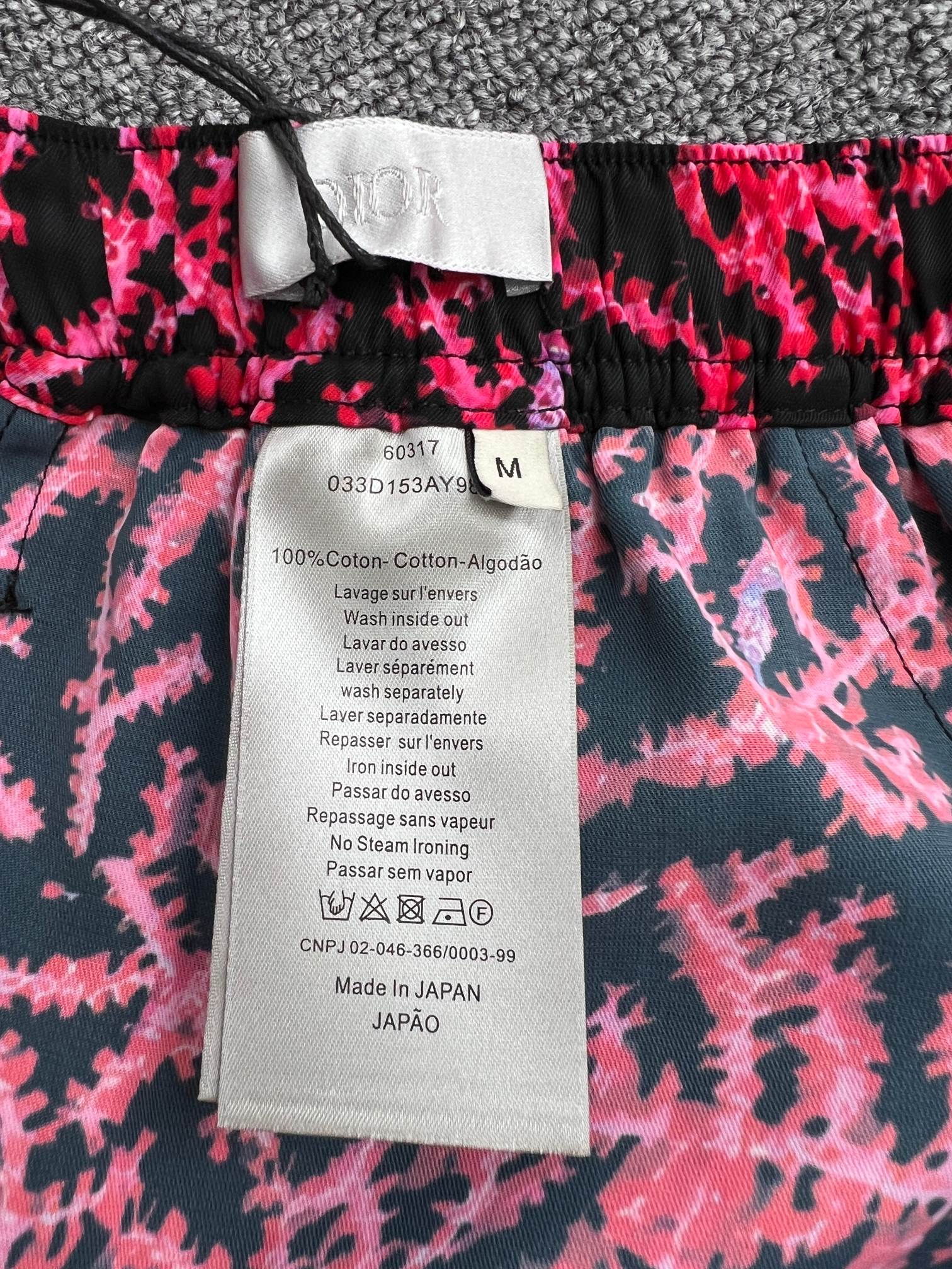 DIOR Italic Shorts（483C102B6077-C970）