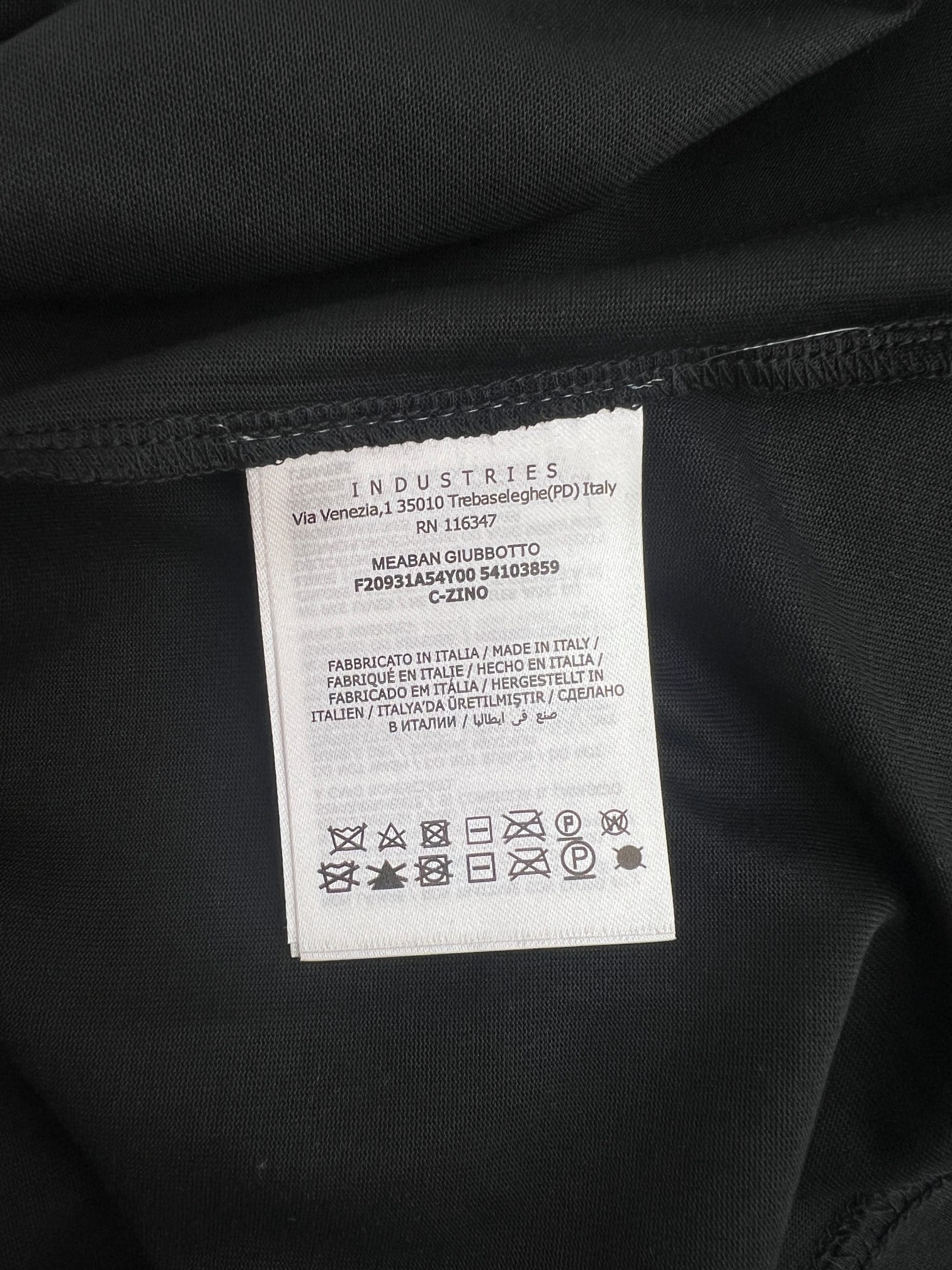 Moncler monogram cotton t-shirt（J20918C000218390T999）