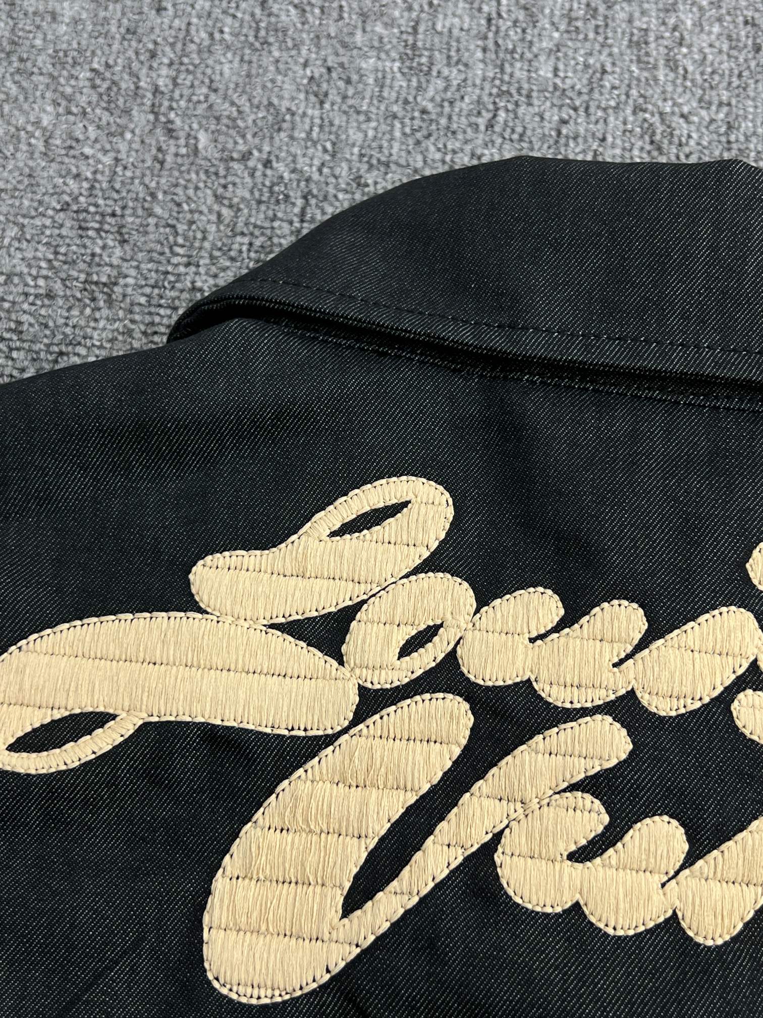 Louis Vuitton Men's Short Sleeve Chambray Shirt（1AHVW4）