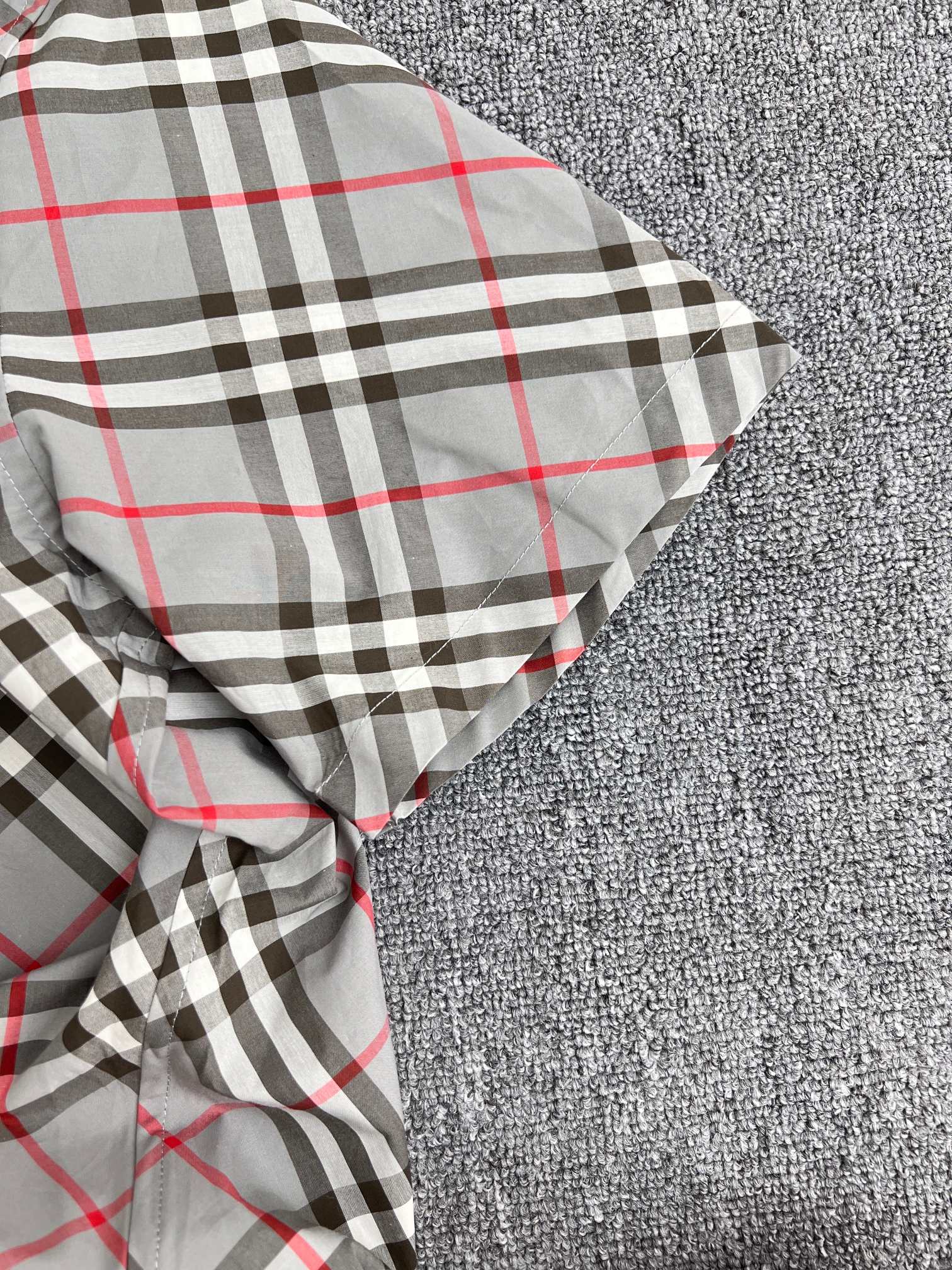 BURBERRY Regular Fit Check Cotton Shirt（81135371）