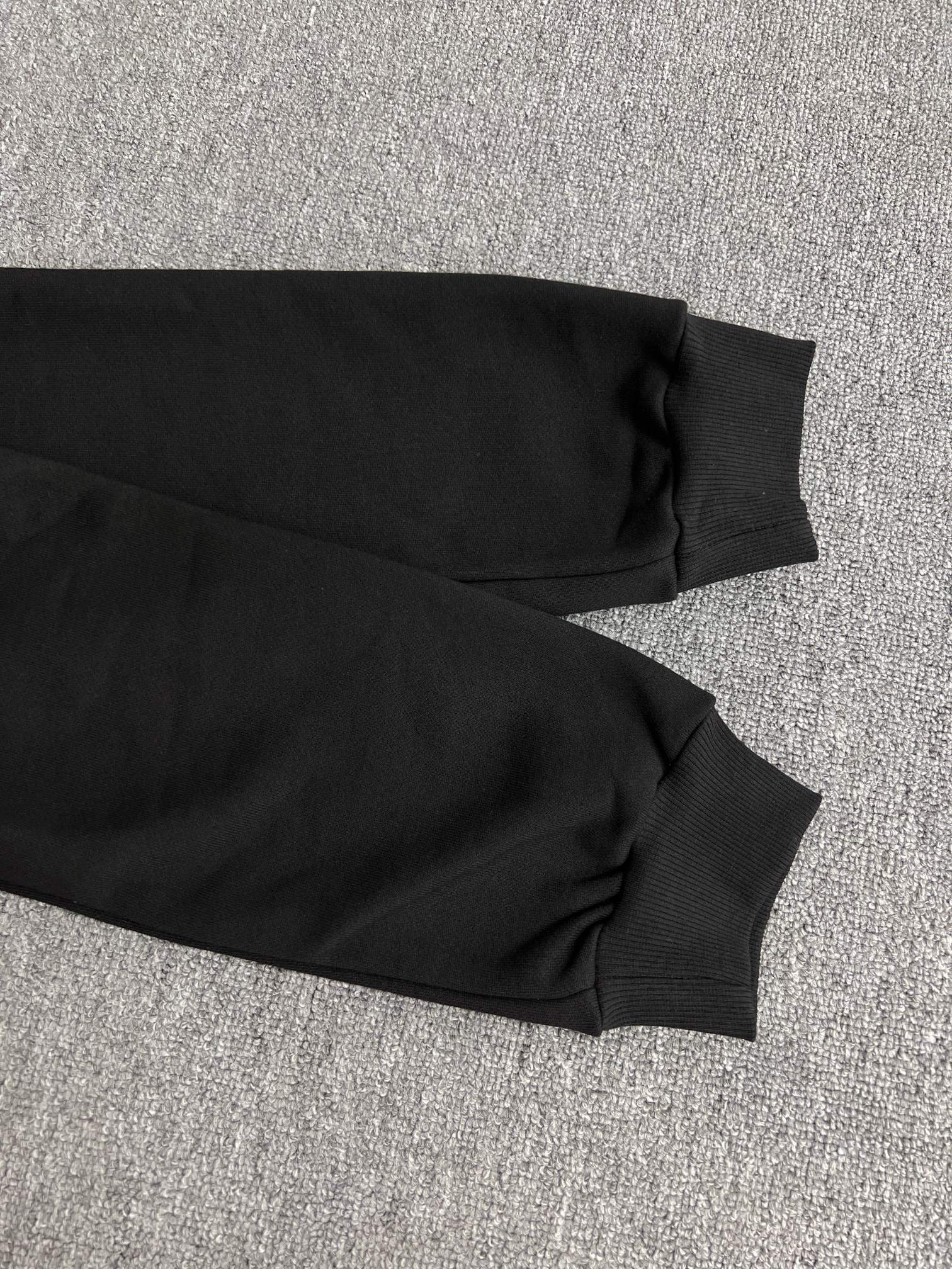 CELINE Zipped Hoodie 'Black/White'  (RY09I670Q-38AW）