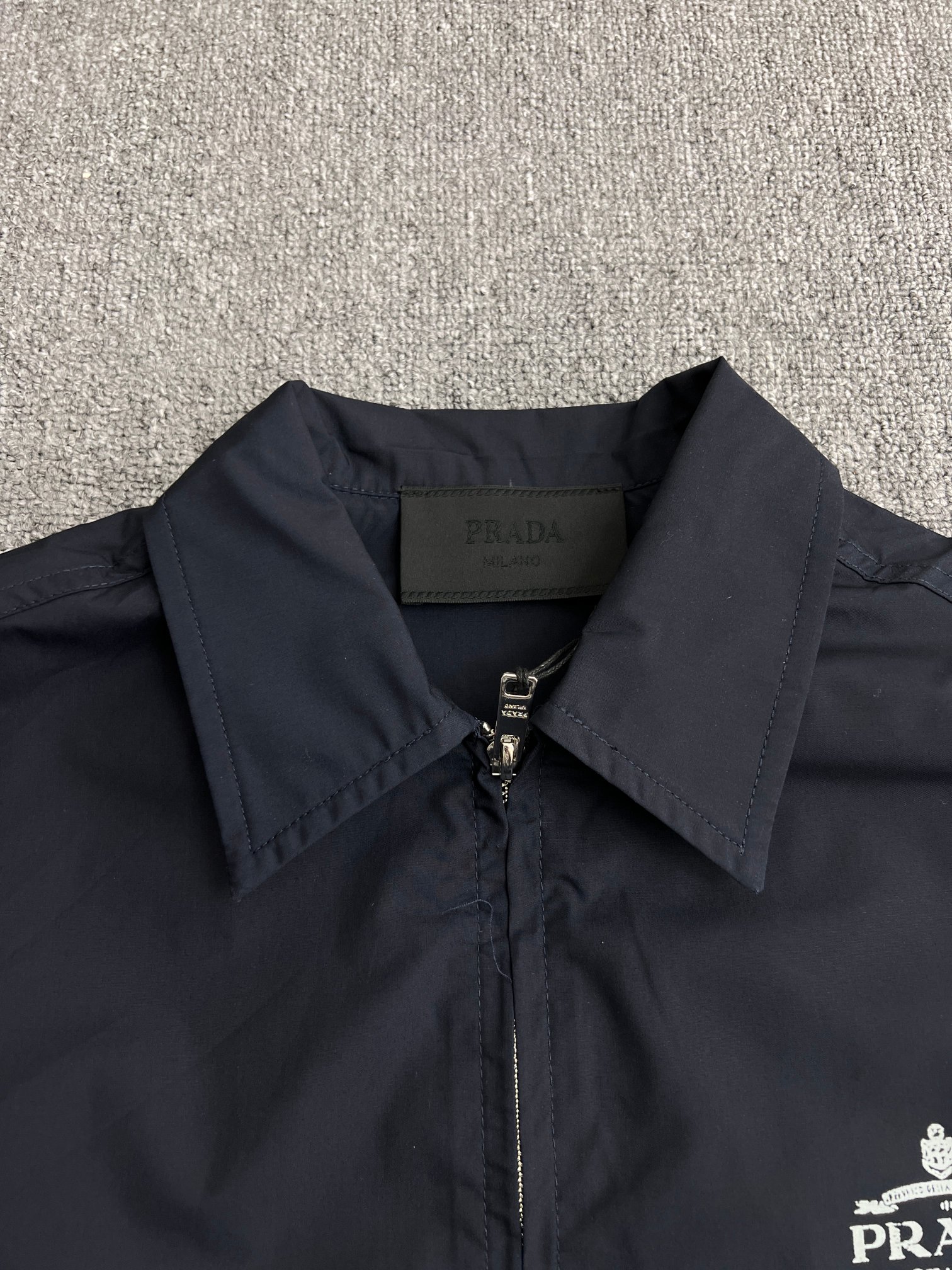 PRADA Short sleeved Zip Shirt (SC781-1480-F0216-S-OOO）