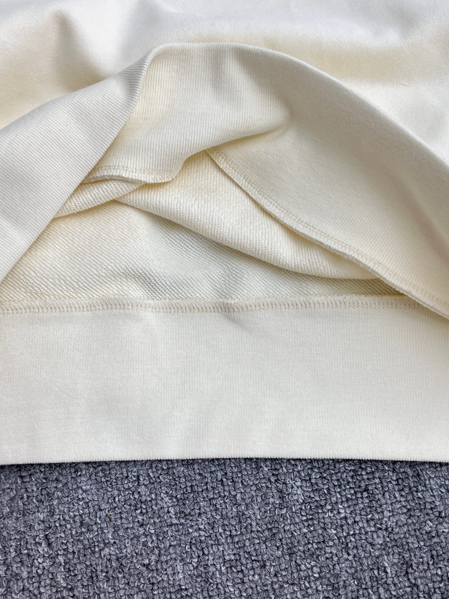 MONCLER embroidered logo cotton sweatshirt（K109U8G00004M5214999）